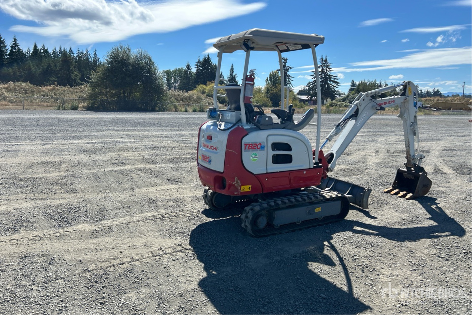 2022 Takeuchi TB20E