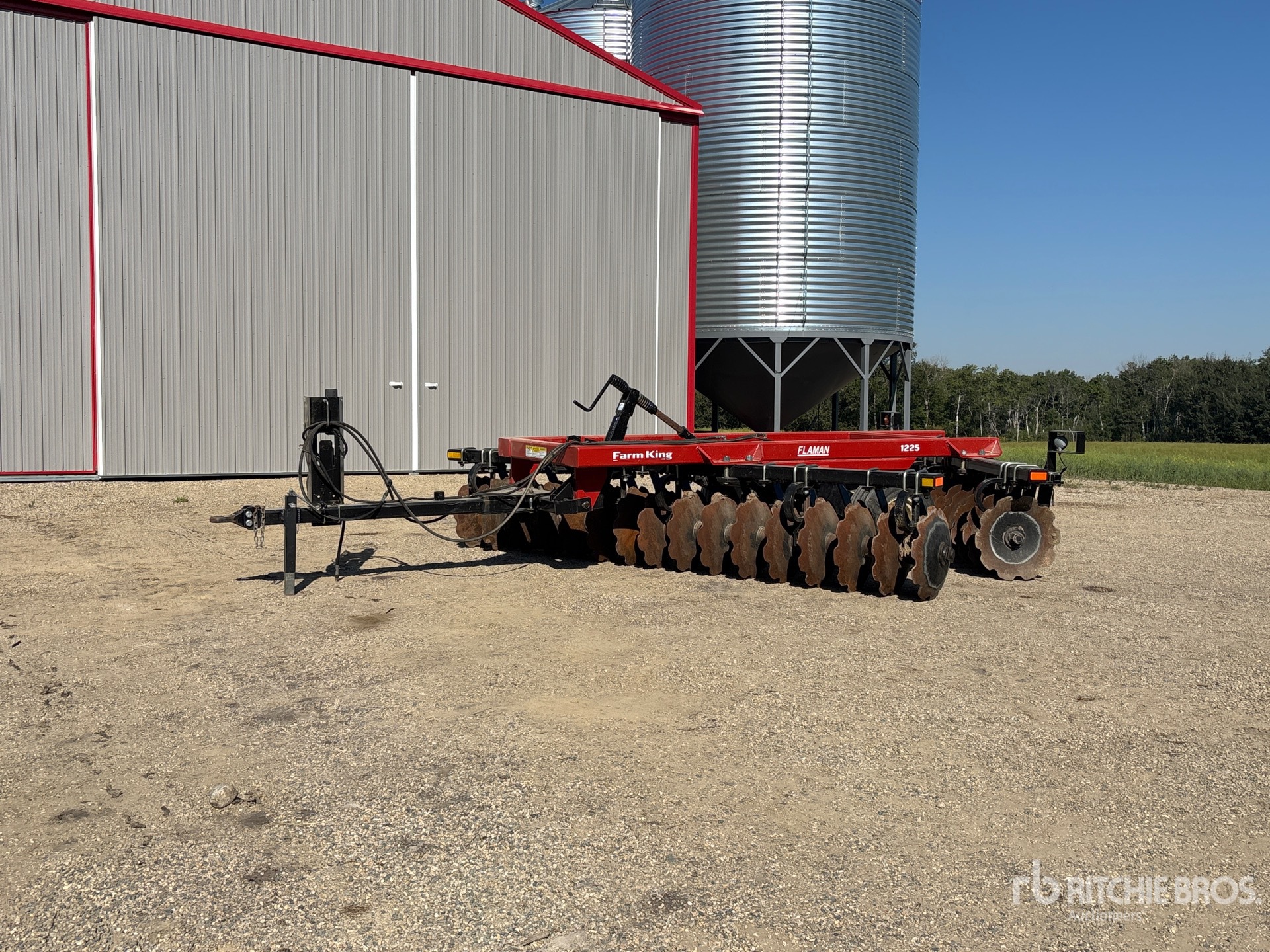 2018 Farm King 1225