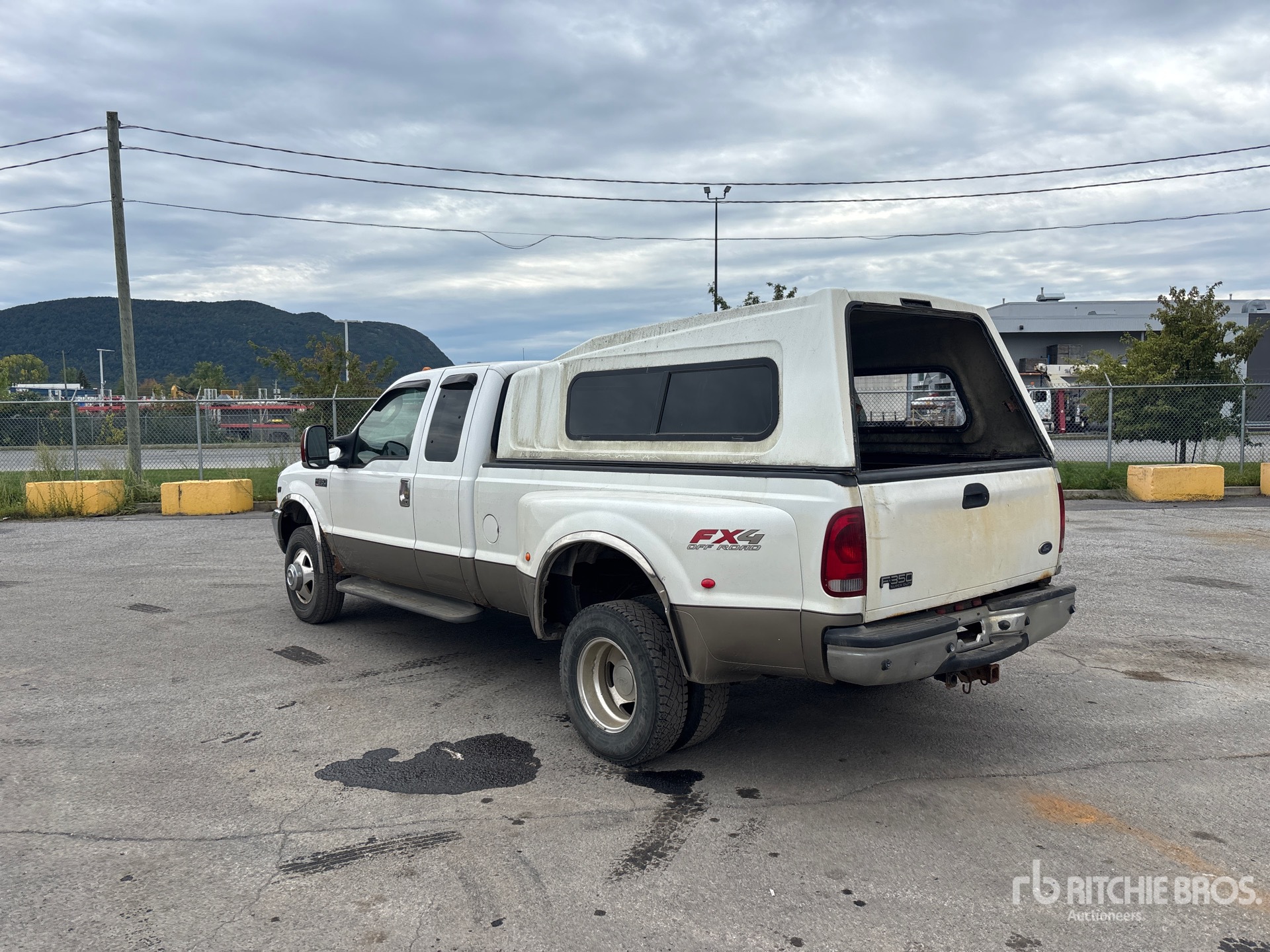 2003 Ford F-350 SUPER DUTY