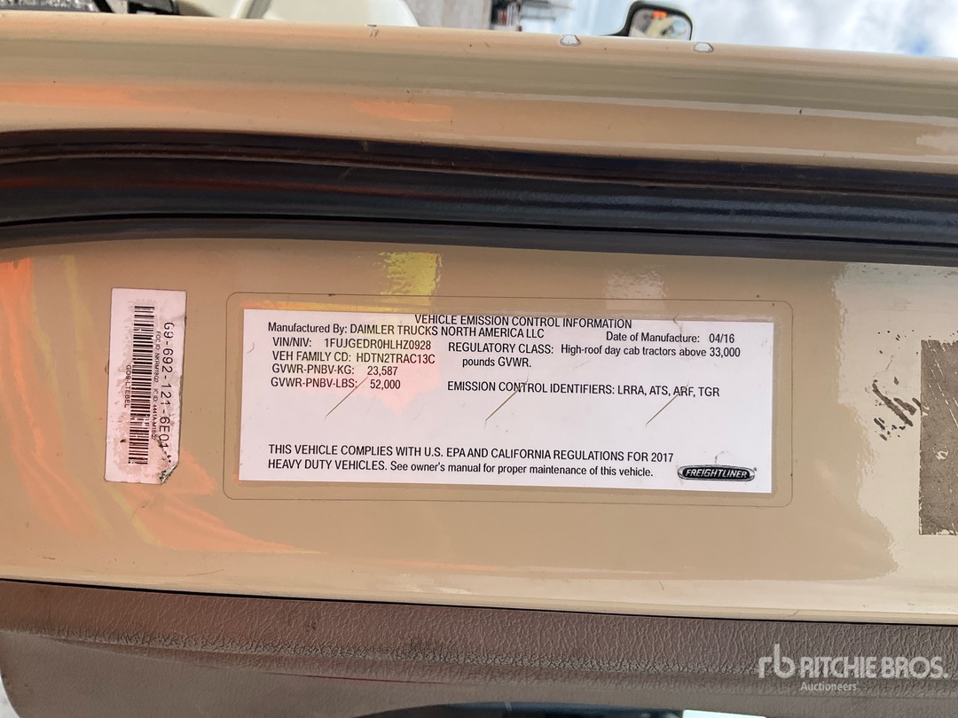 2017 Freightliner CASCADIA 125