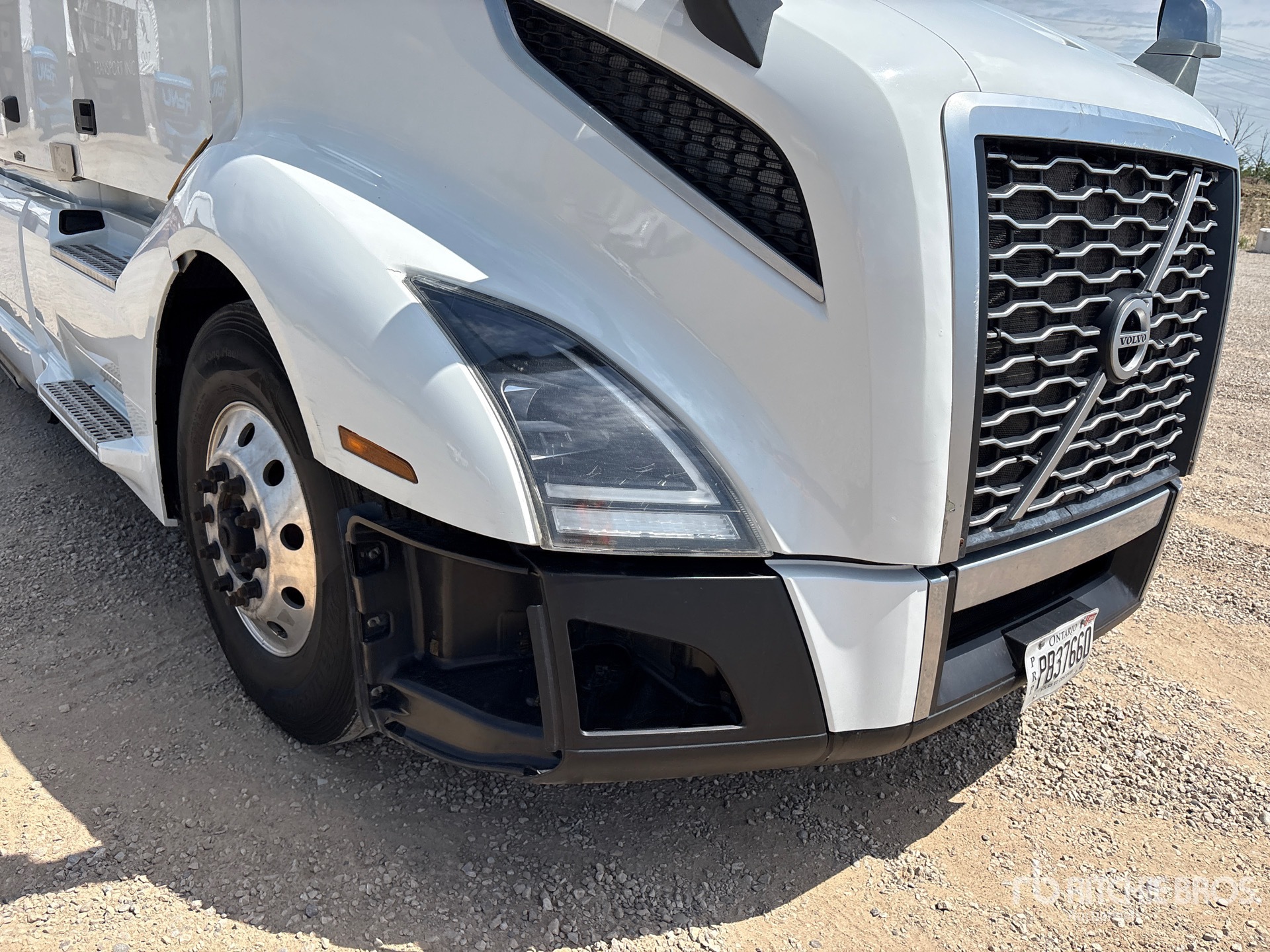 2021 Volvo VNL760