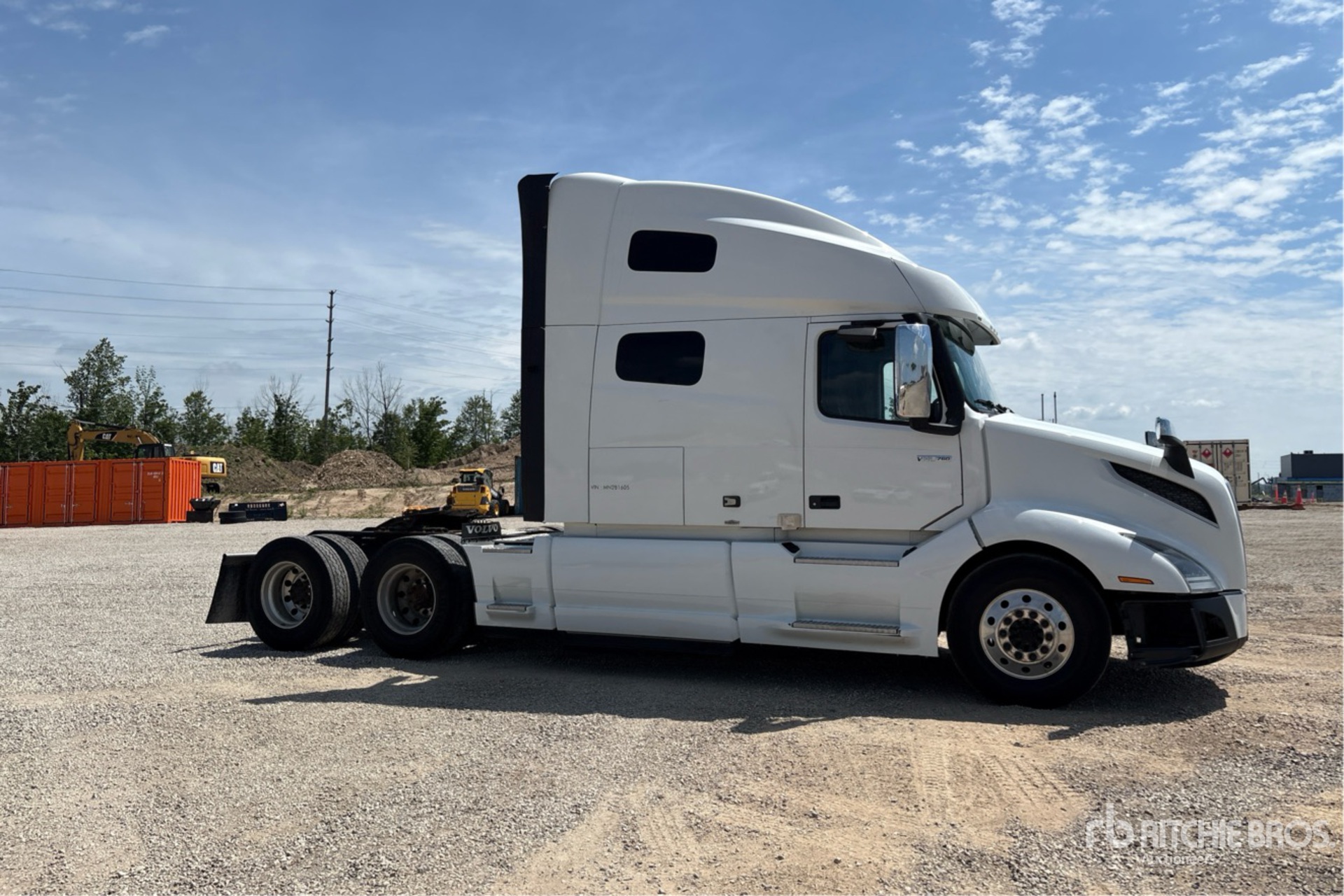 2021 Volvo VNL760