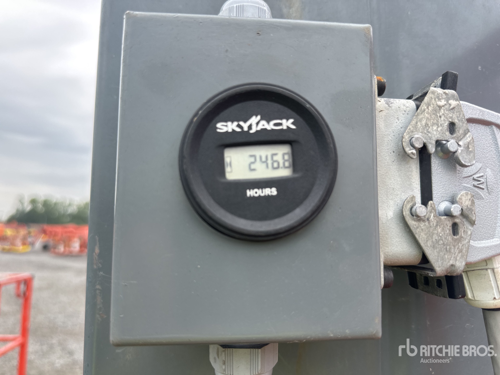 2014 Skyjack SJ12