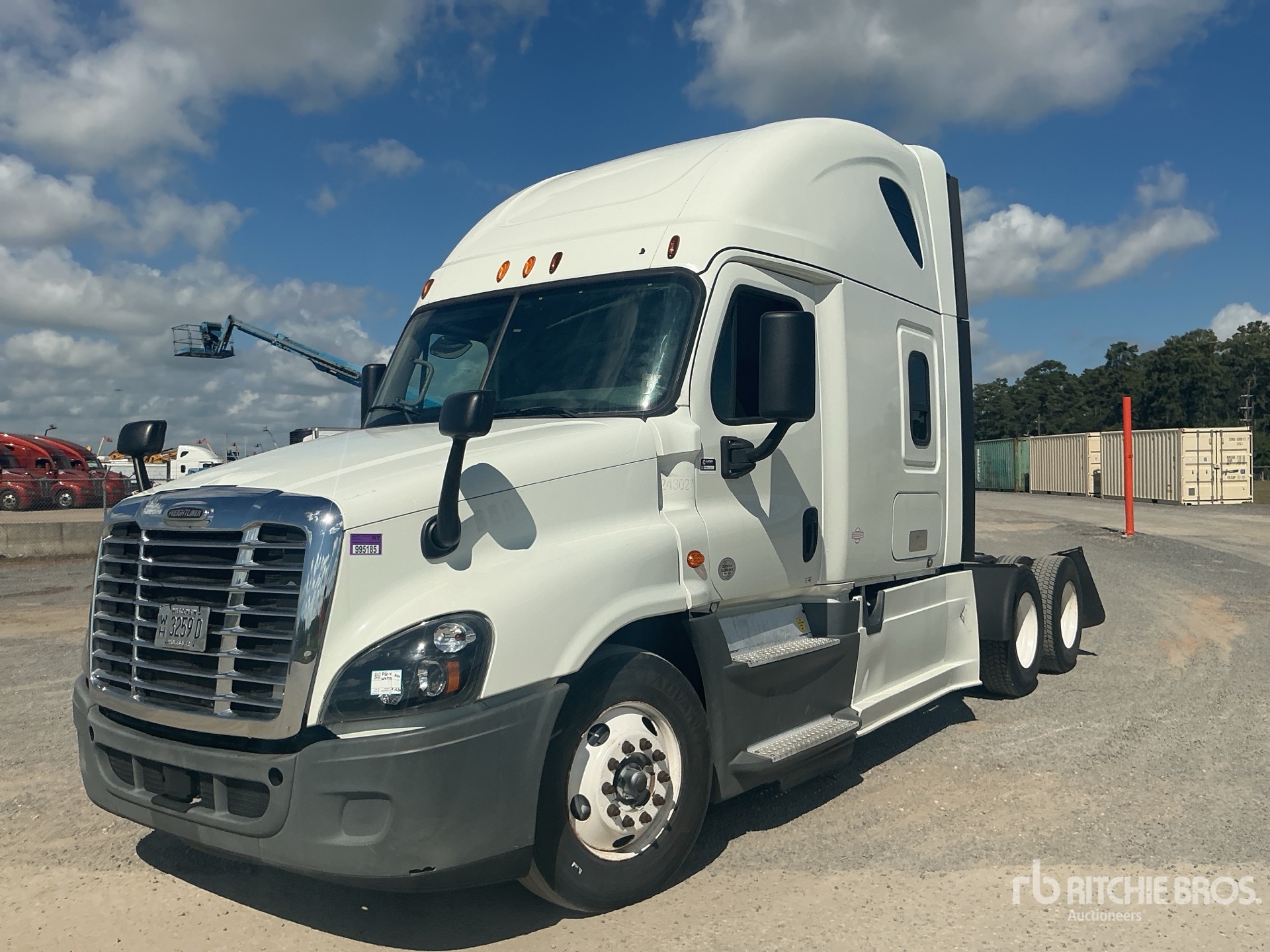 2019 Freightliner CASCADIA 125