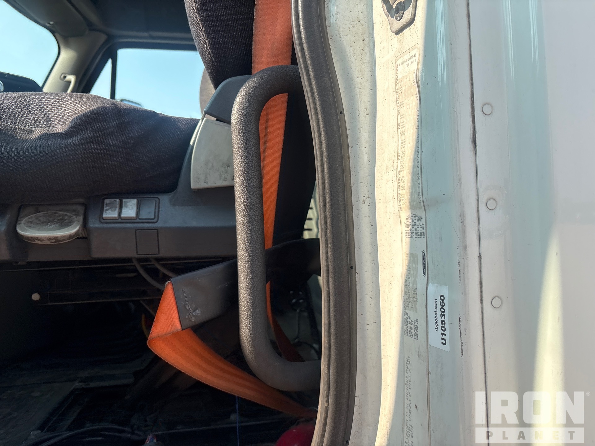 2014 Freightliner CASCADIA 125
