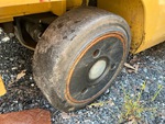 Telaio with Right Rear Tire