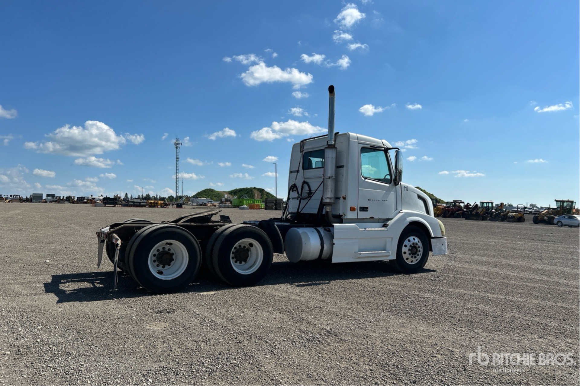 2006 Volvo VNL