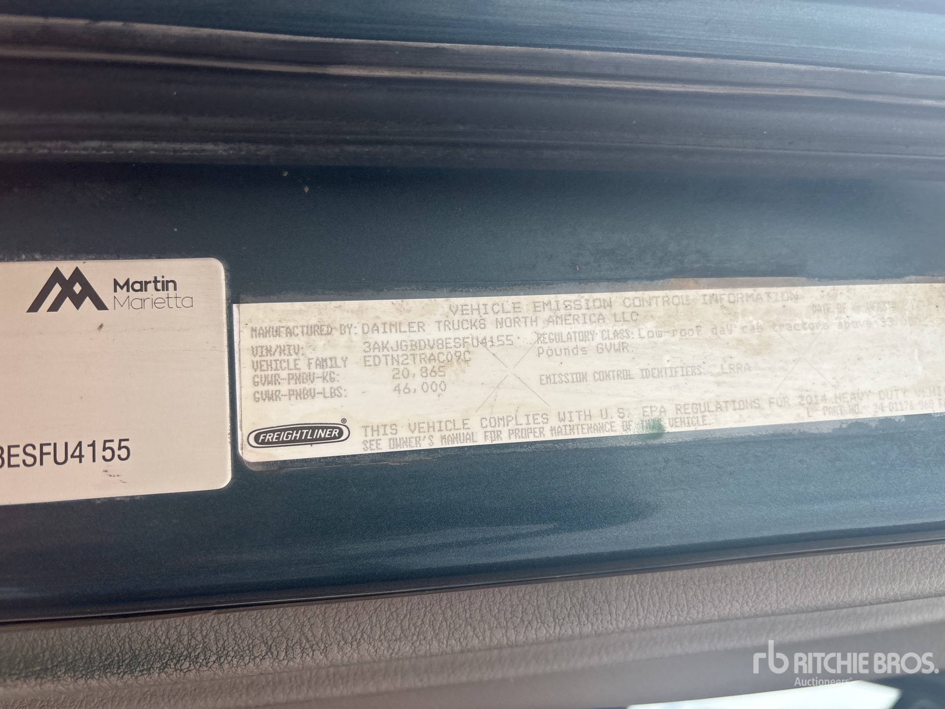 2014 Freightliner CASCADIA 113