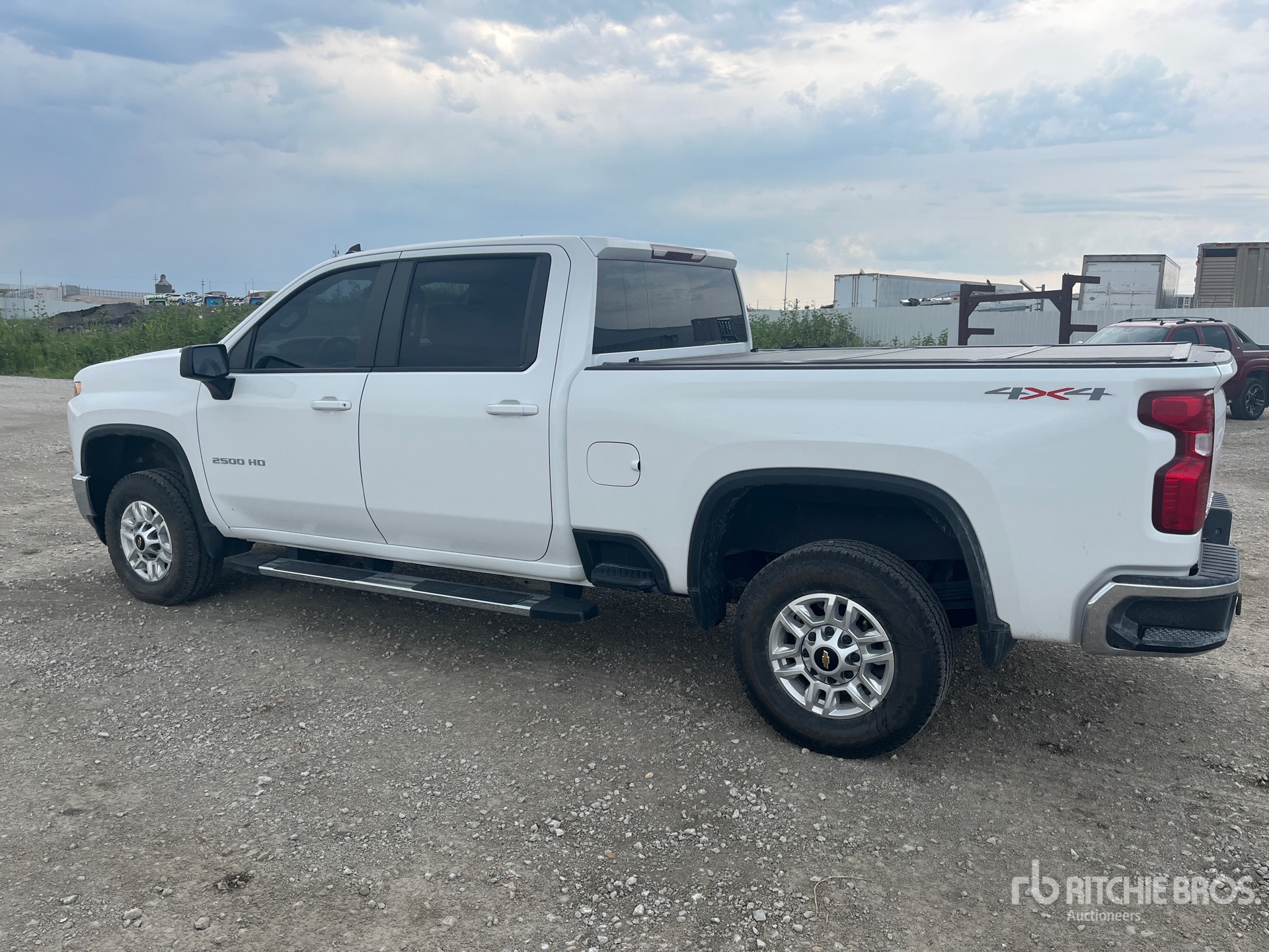 General Appearance with Picture, Left Rear Corner