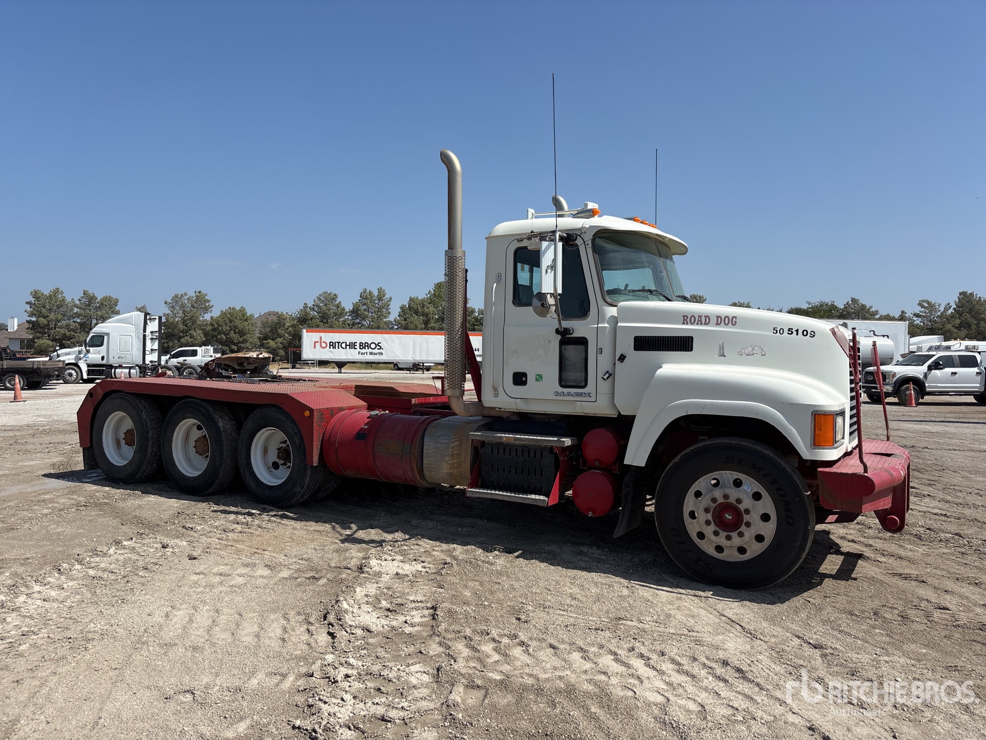 2015 Mack CHU613
