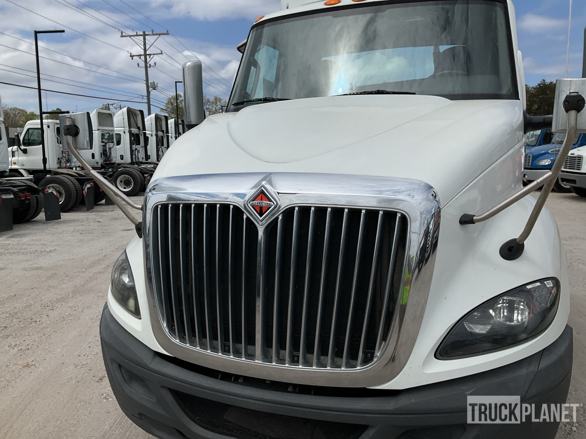 2020 International RH613