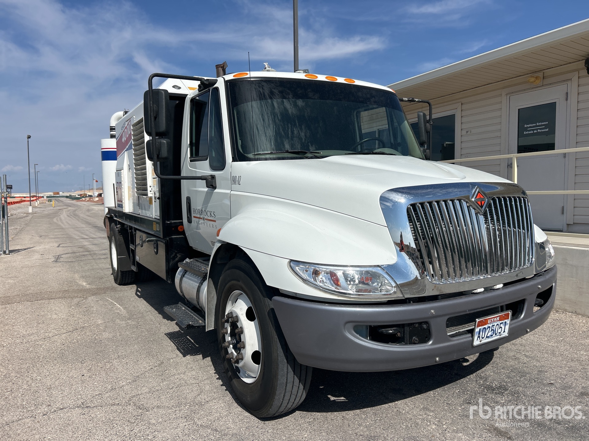 2019 International 4300