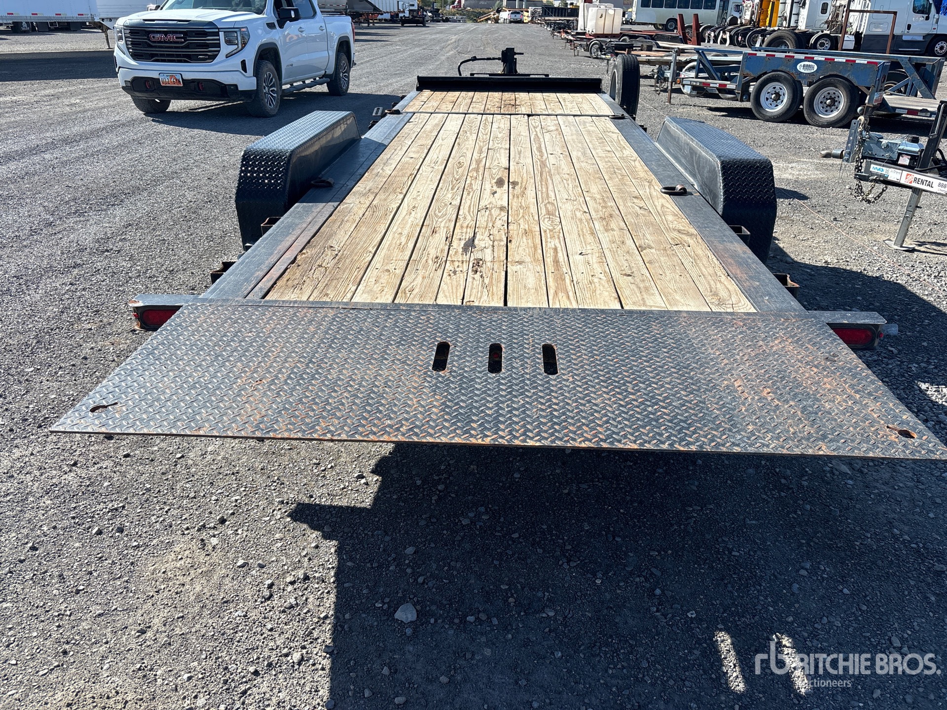 2025 Sure-Trac 22 ft T/A