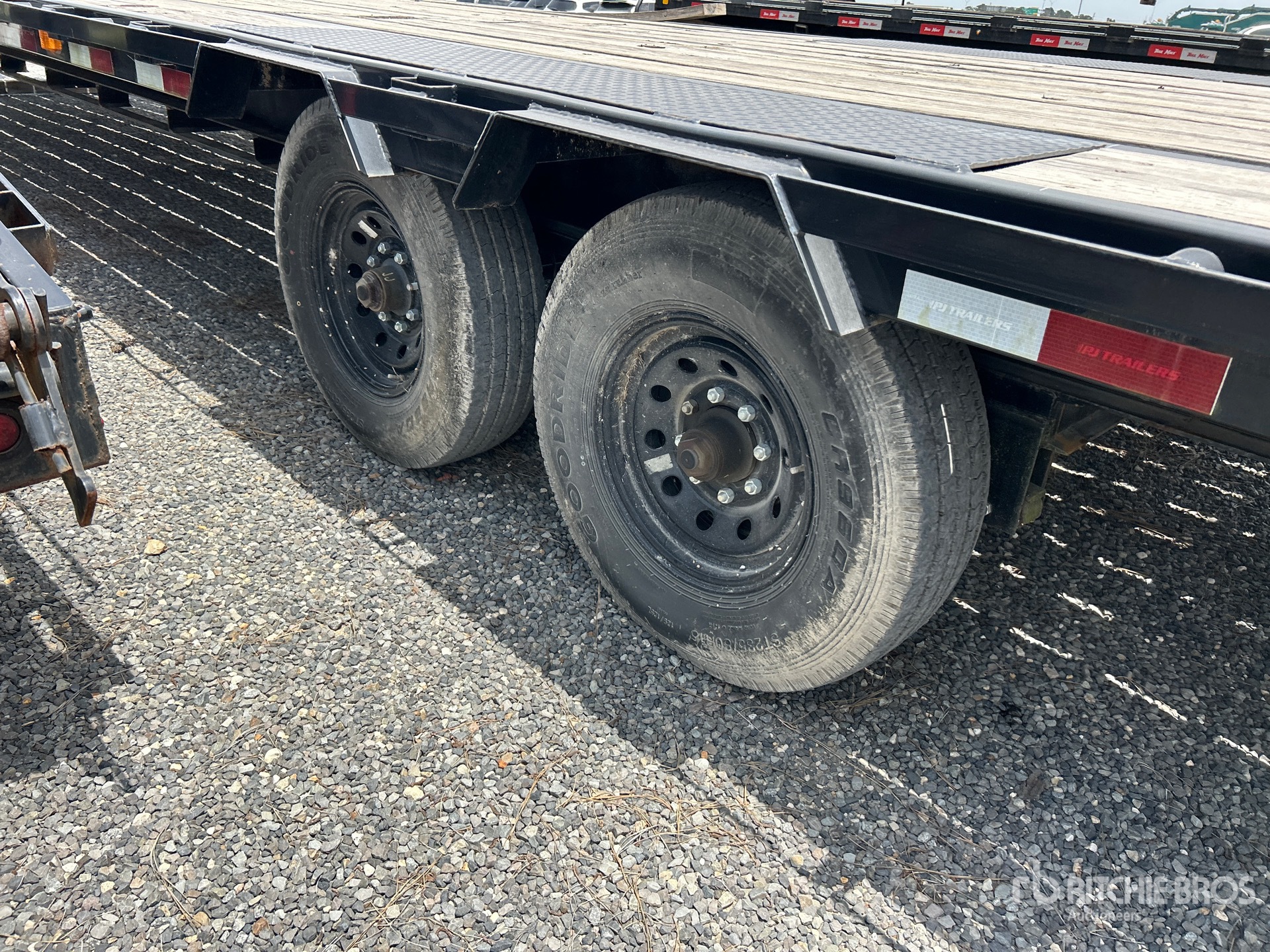 2022 Pj Trailers 3F452