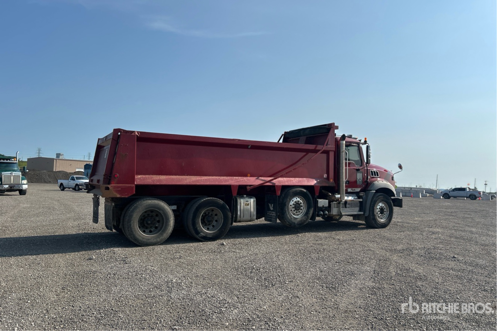 2022 Mack GRANITE