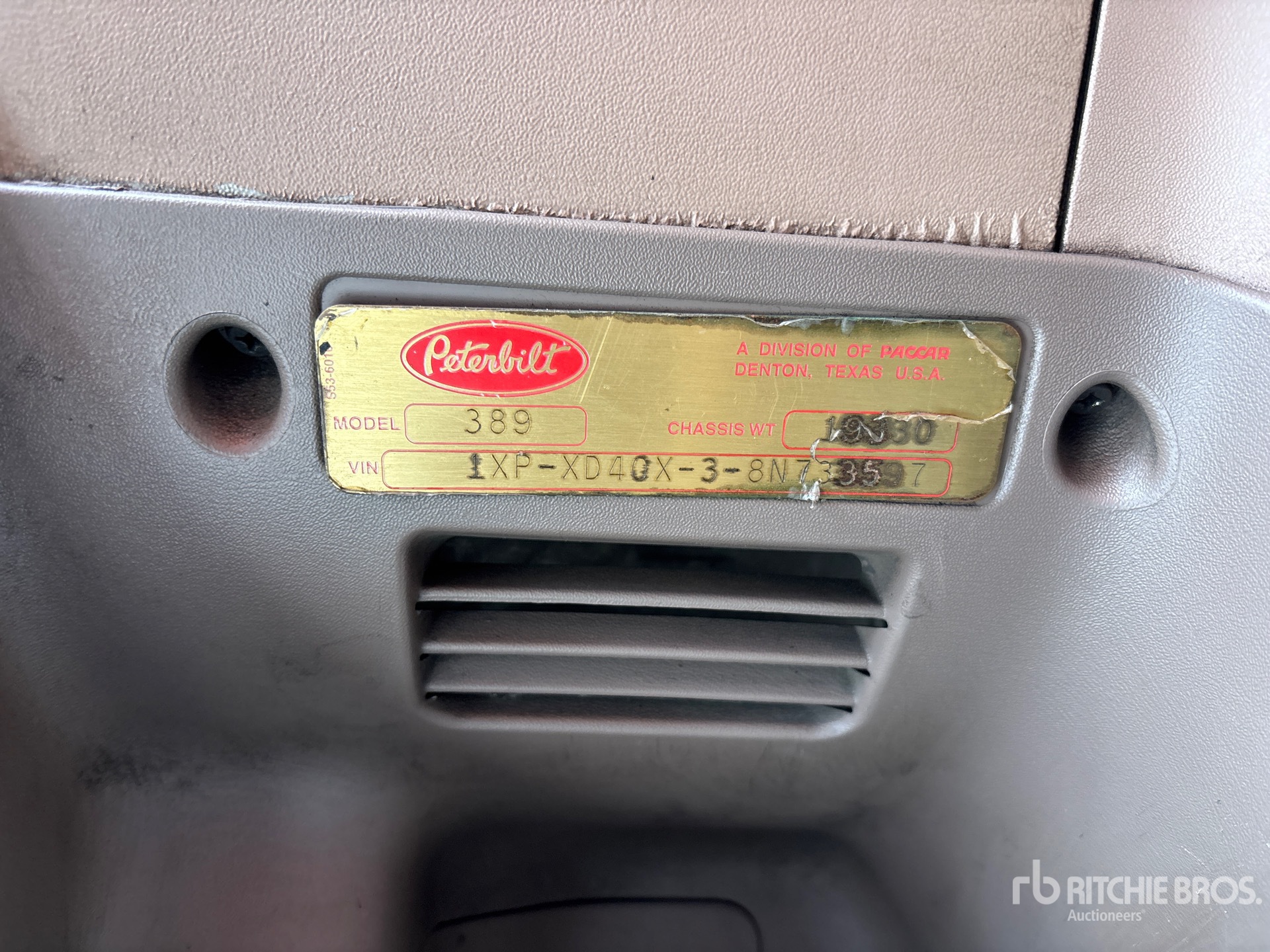 2008 Peterbilt 389