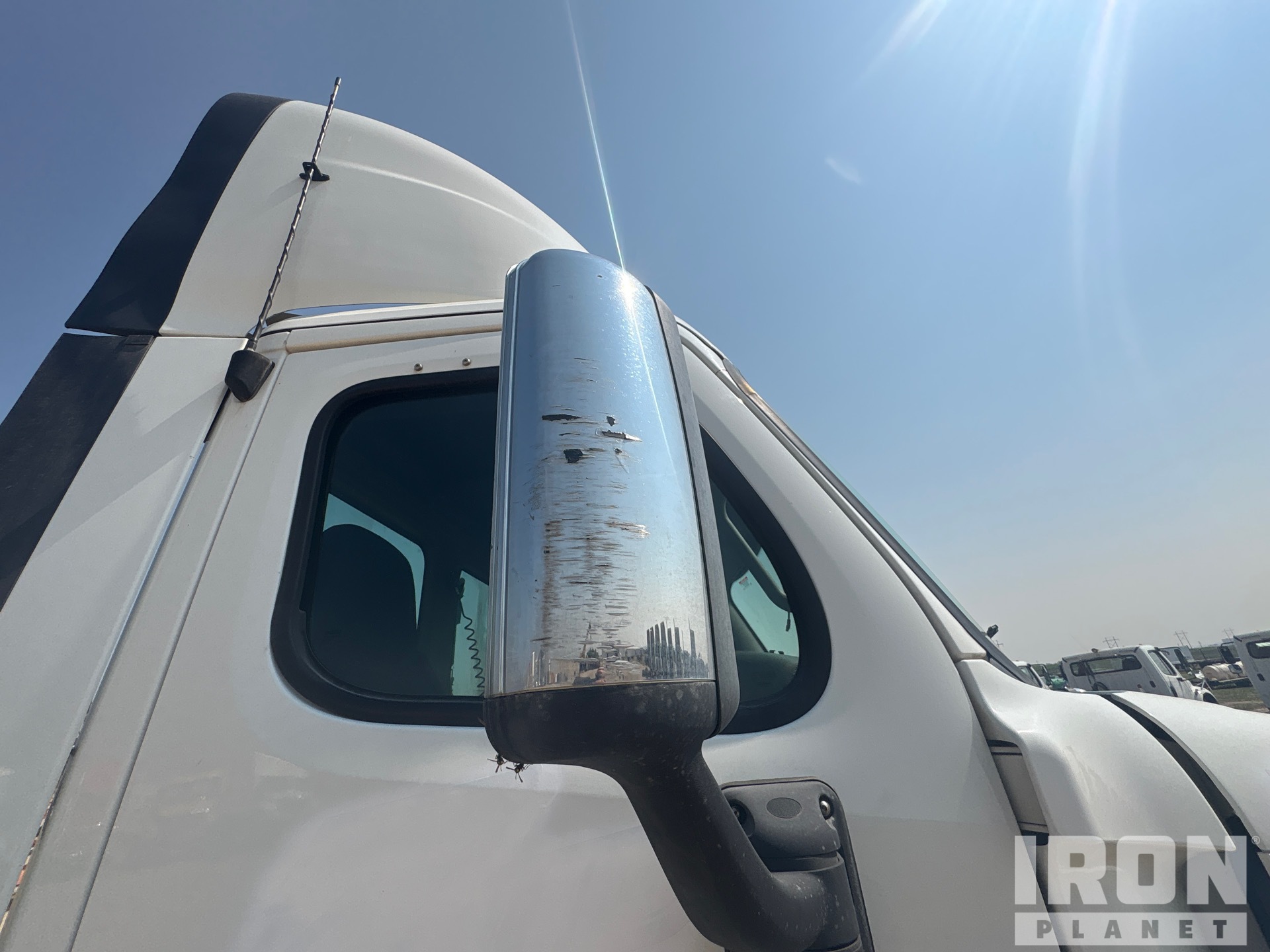 2014 Freightliner CASCADIA 125