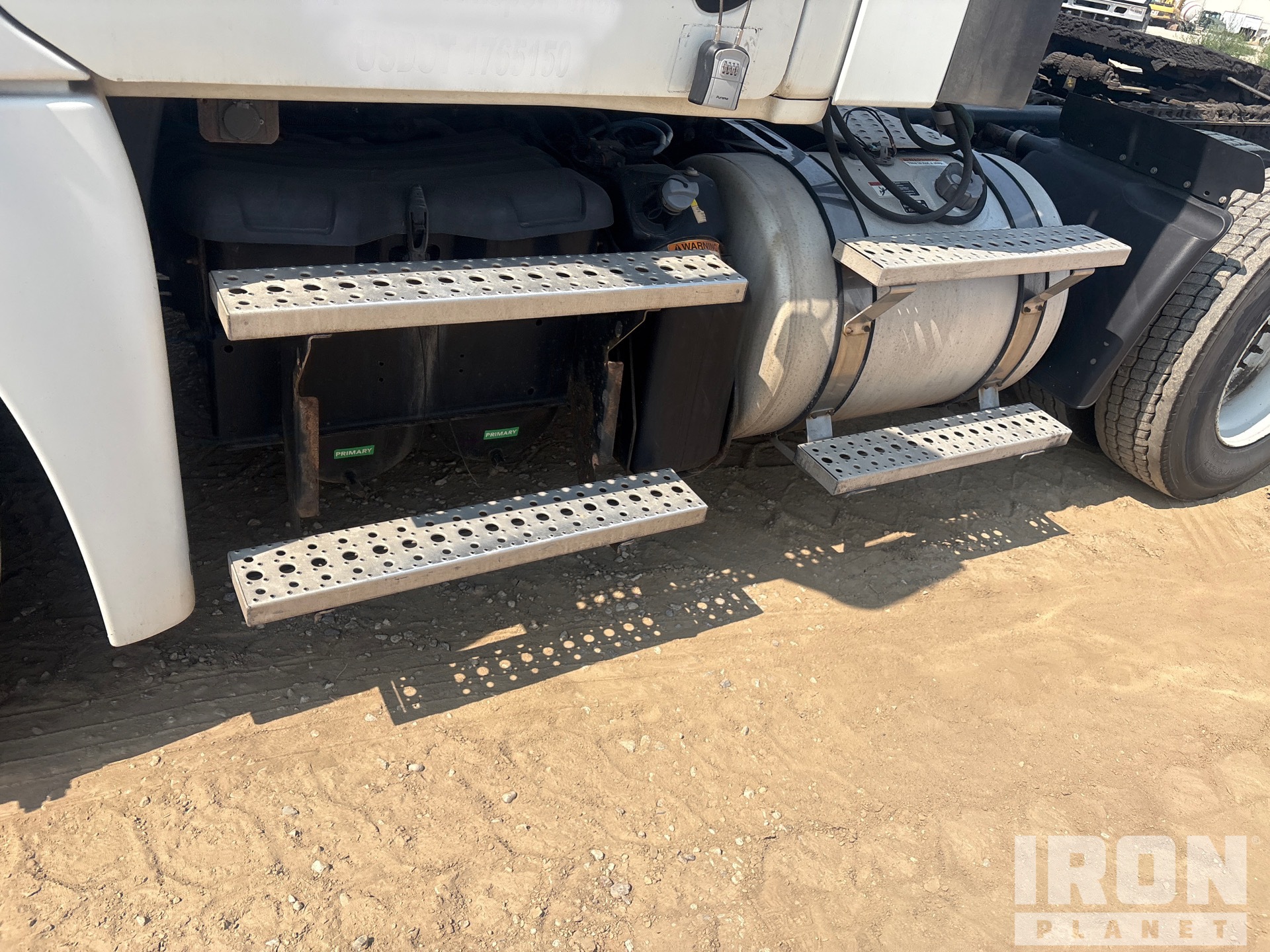 2014 Freightliner CASCADIA 125