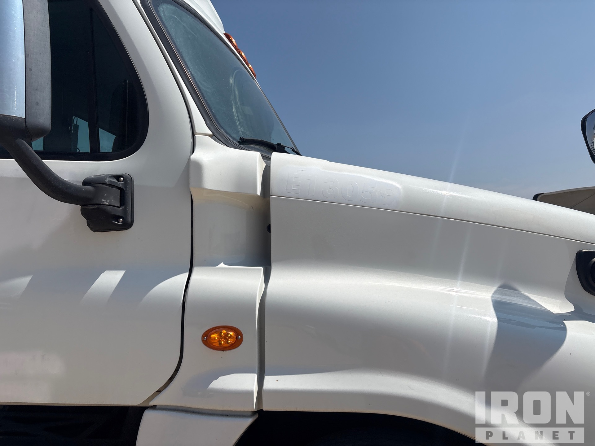 2014 Freightliner CASCADIA 125