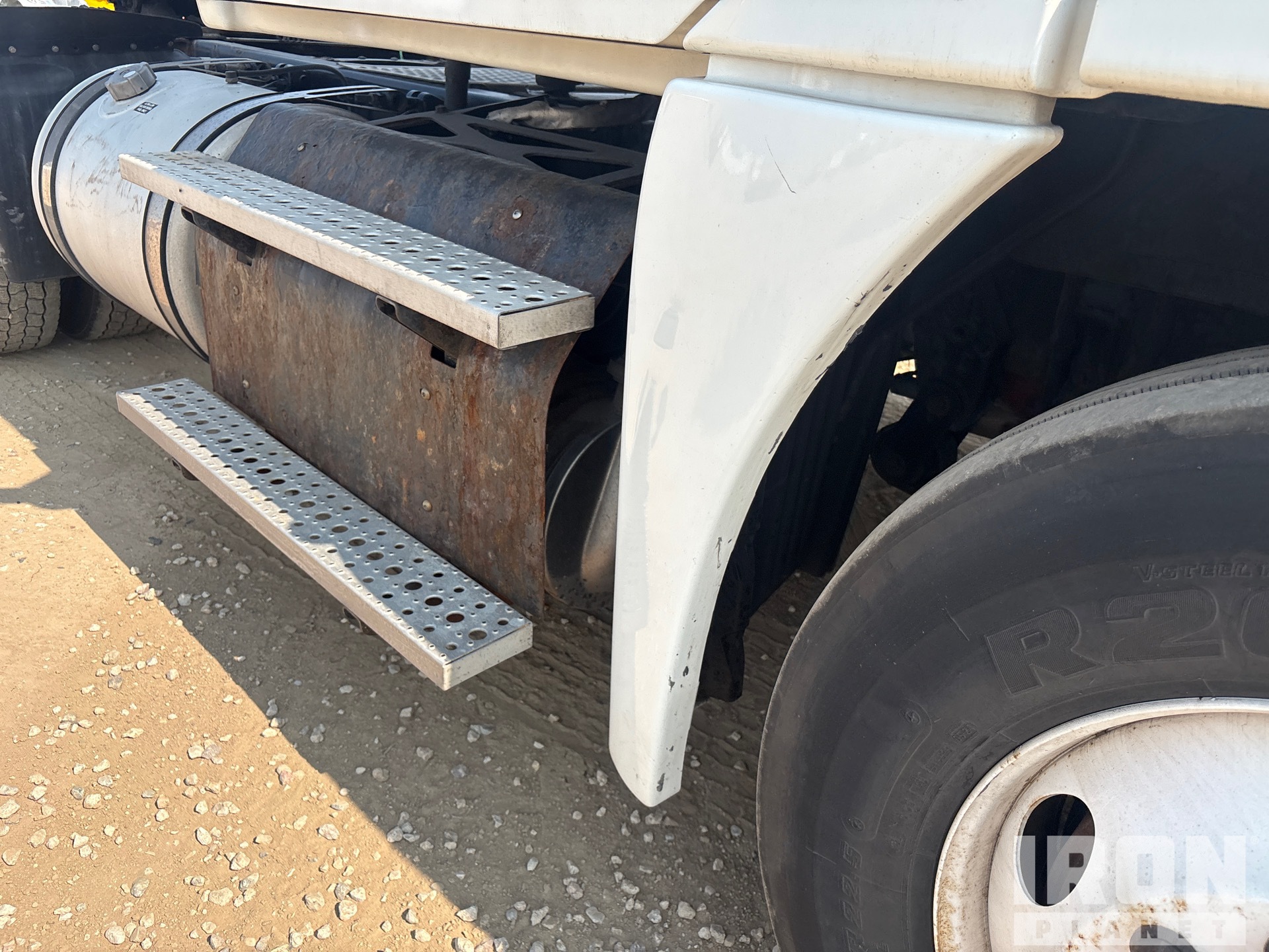 2014 Freightliner CASCADIA 125