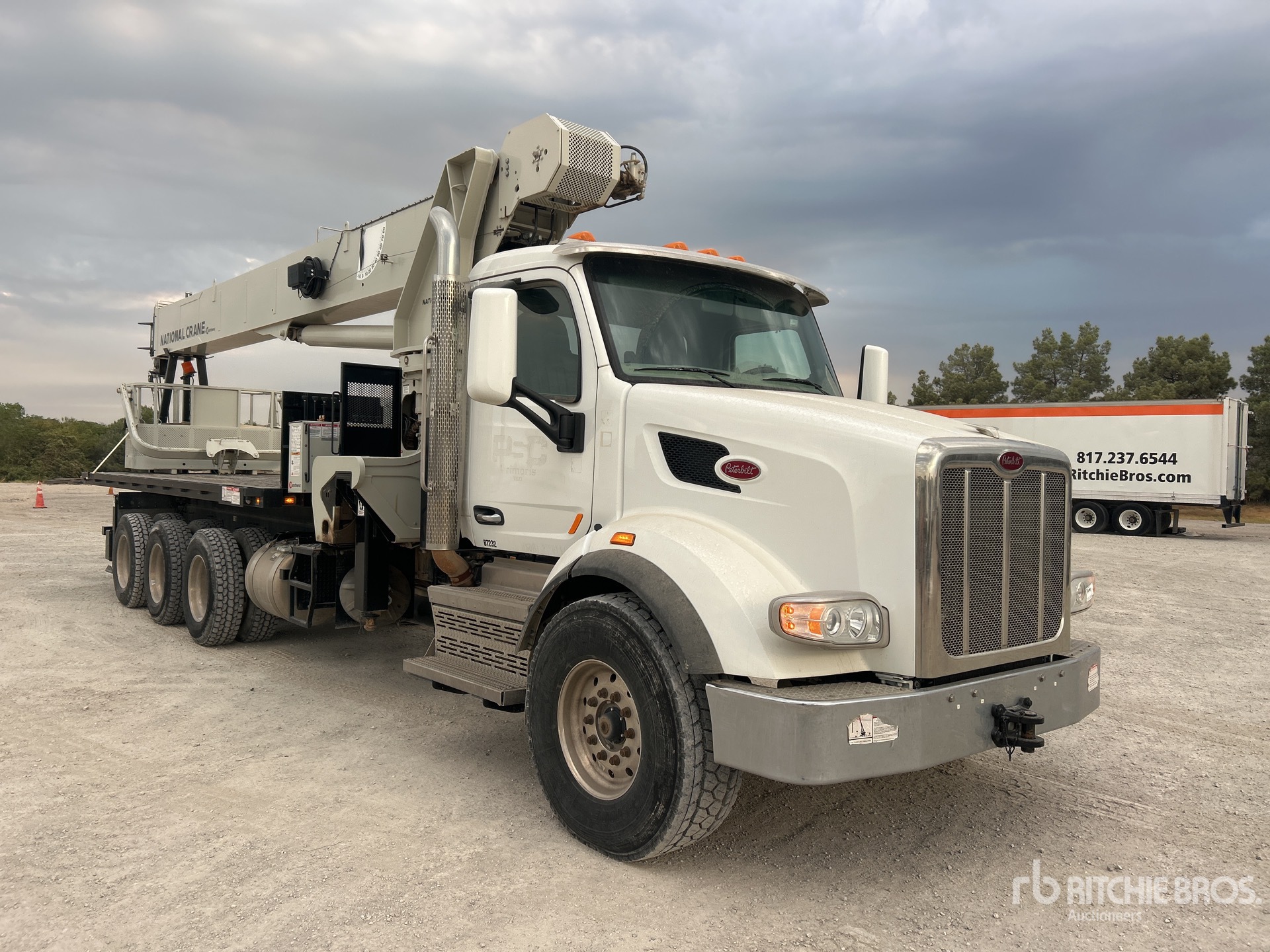 2020 Peterbilt 567