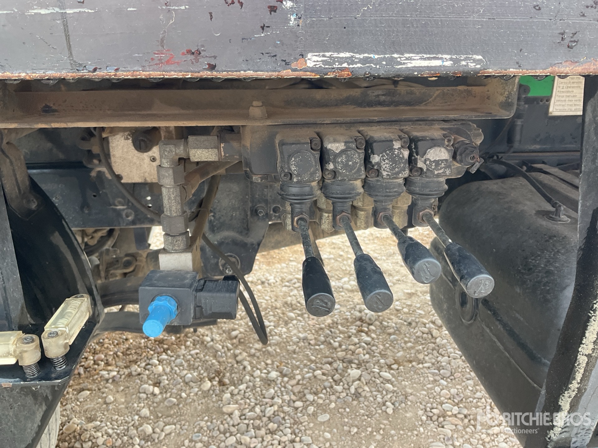 2013 Nissan CABSTAR NT400 3