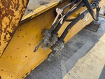 Hydraulics with Auxiliary Hydraulic Plumbing