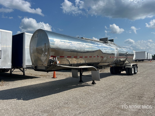 1990 Brenner MC3070 Tanker Trailer