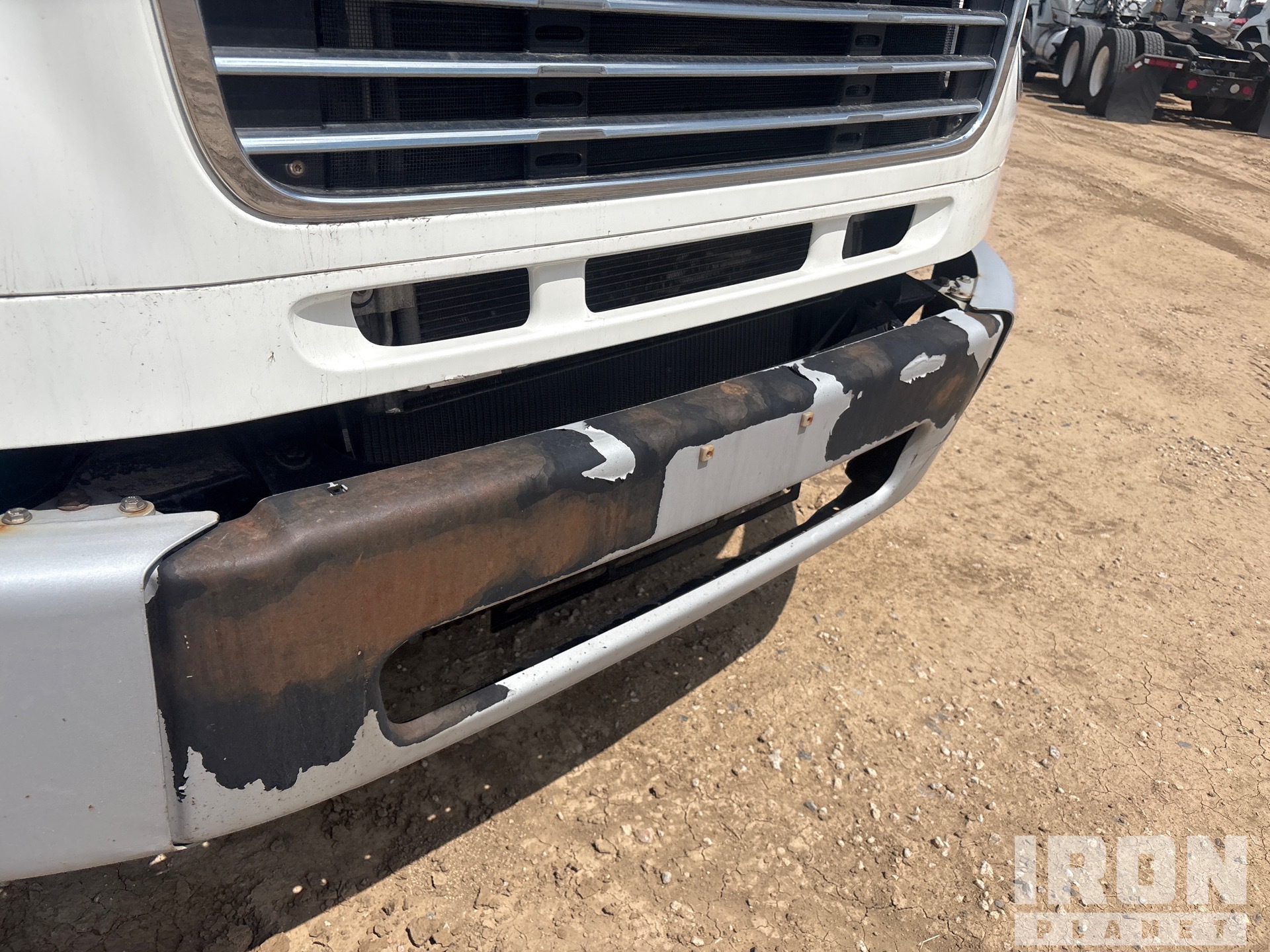 2014 Freightliner M2 106