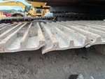 Undercarriage with Left Grouser Height