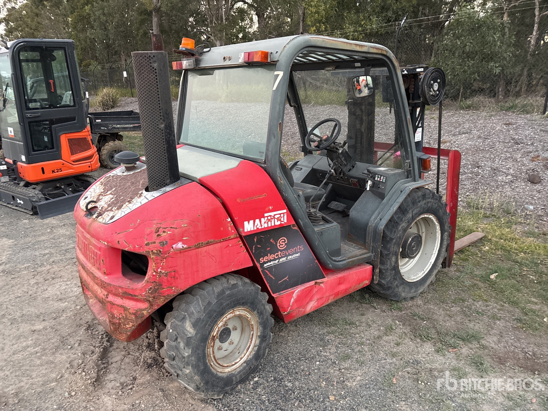 General Appearance with Picture, Right Rear Corner