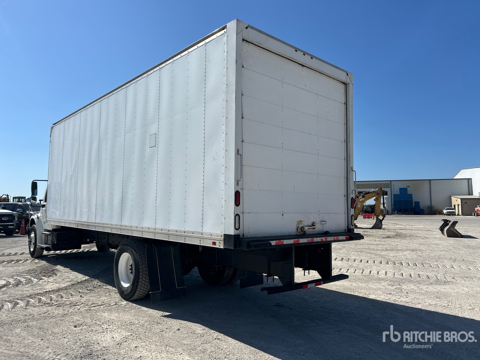 2017 Freightliner M2 106