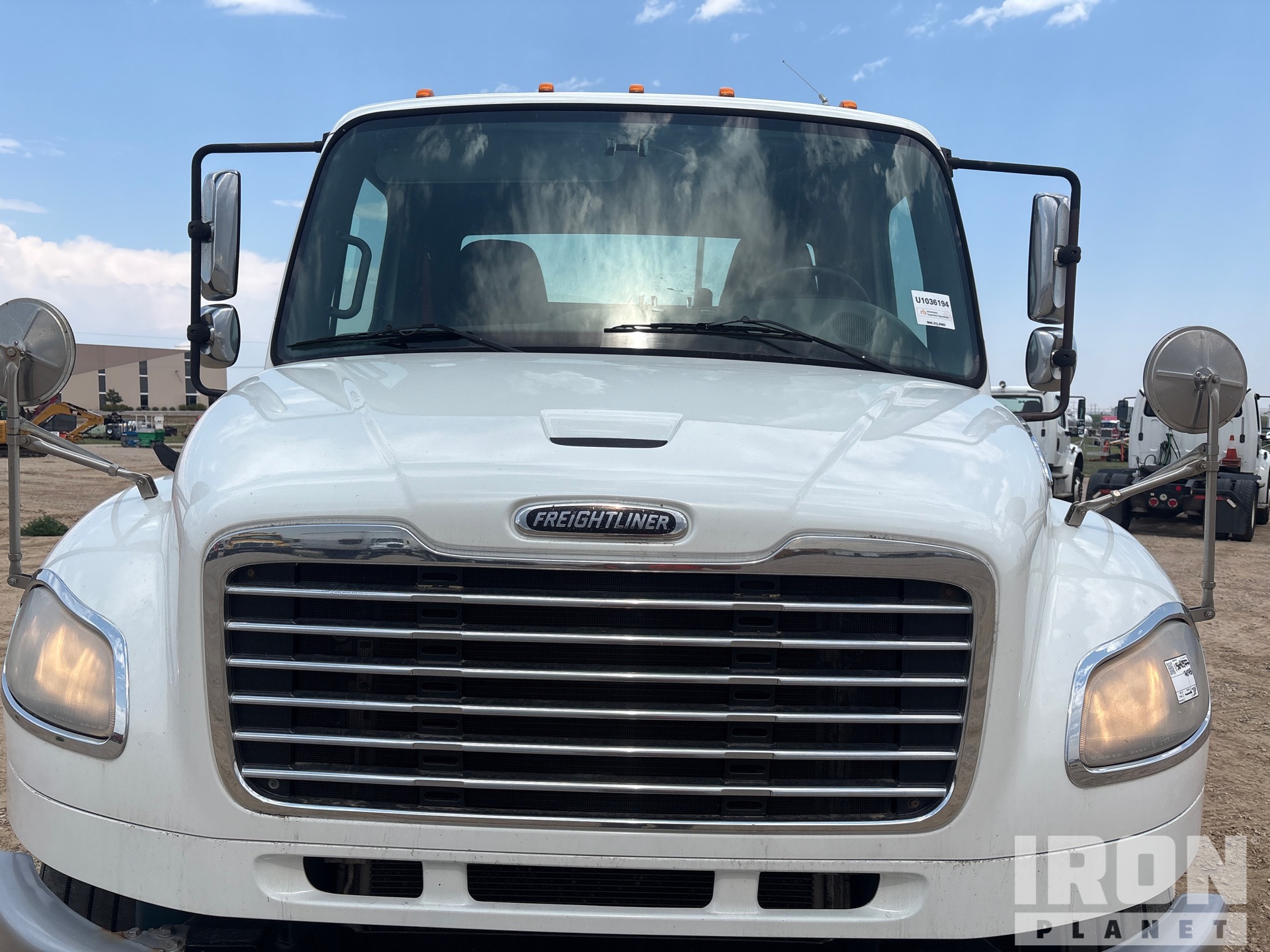 2014 Freightliner M2 106