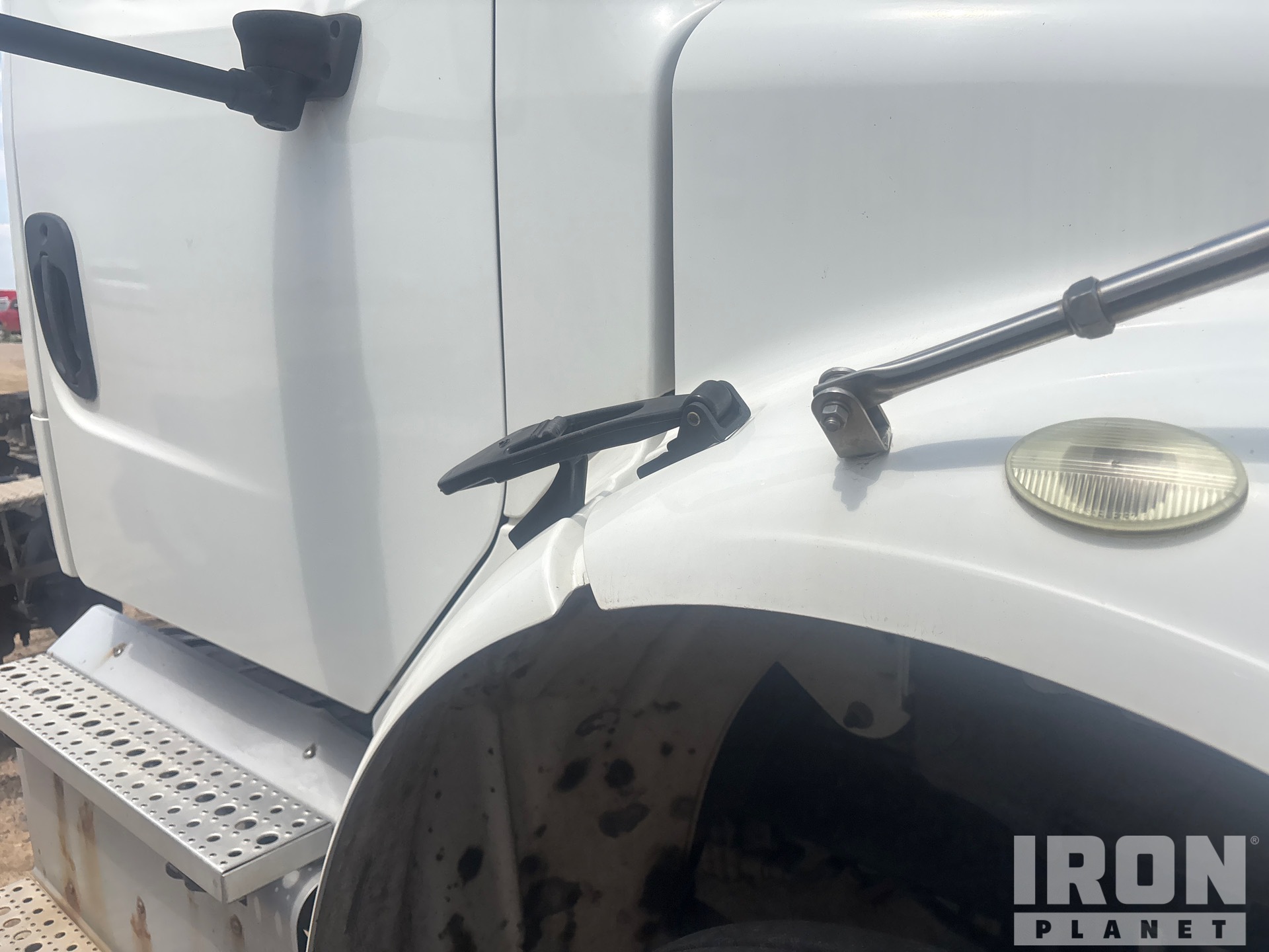 2014 Freightliner M2 106