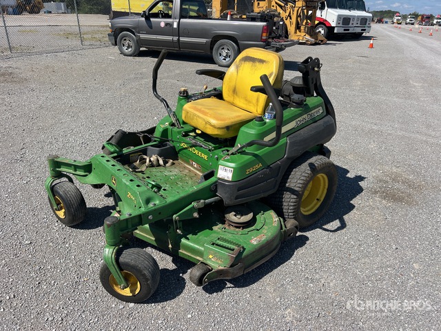 2012 John Deere Z925 Lawn Mower