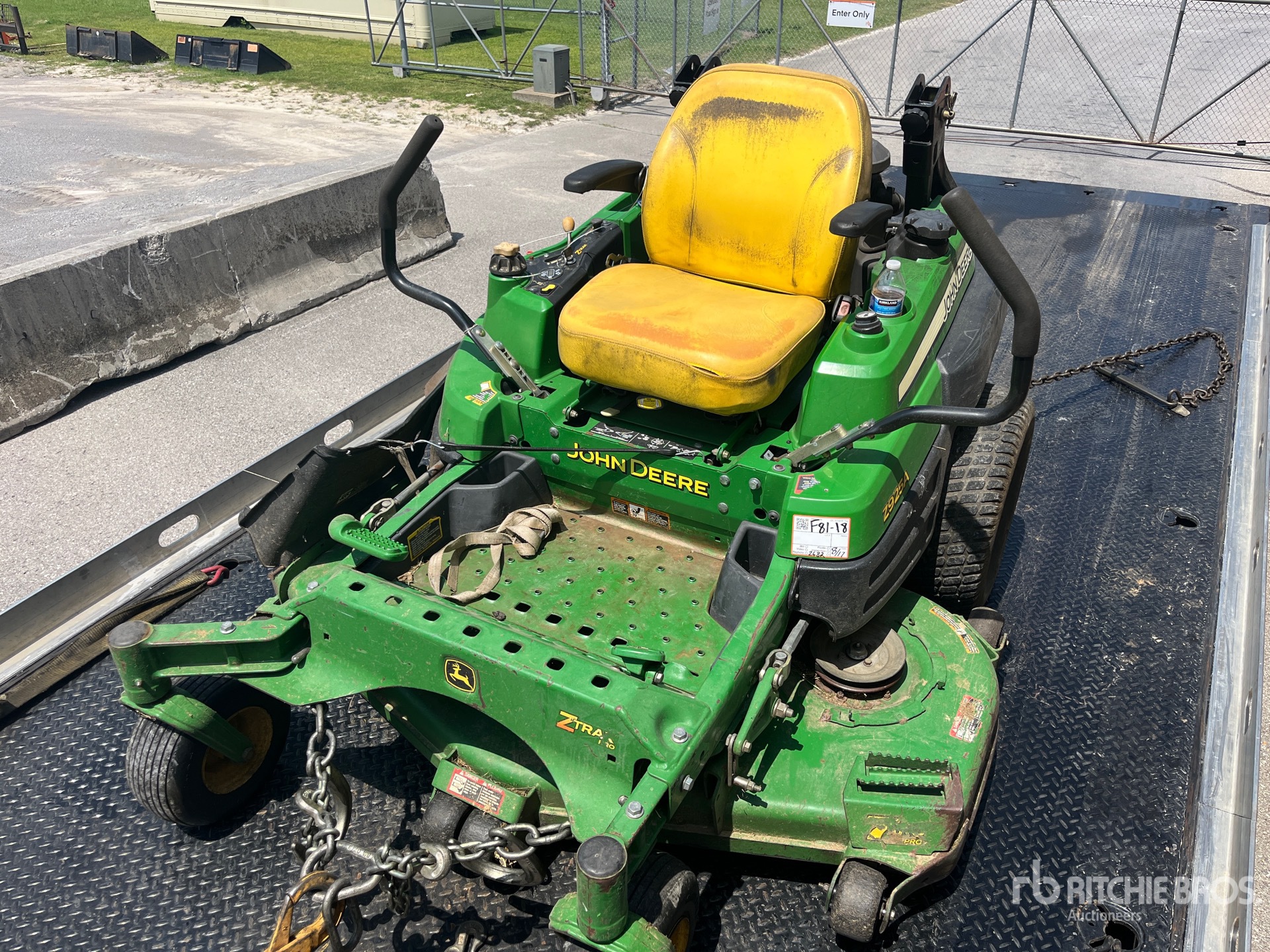 Photo of 2012 John Deere Z925