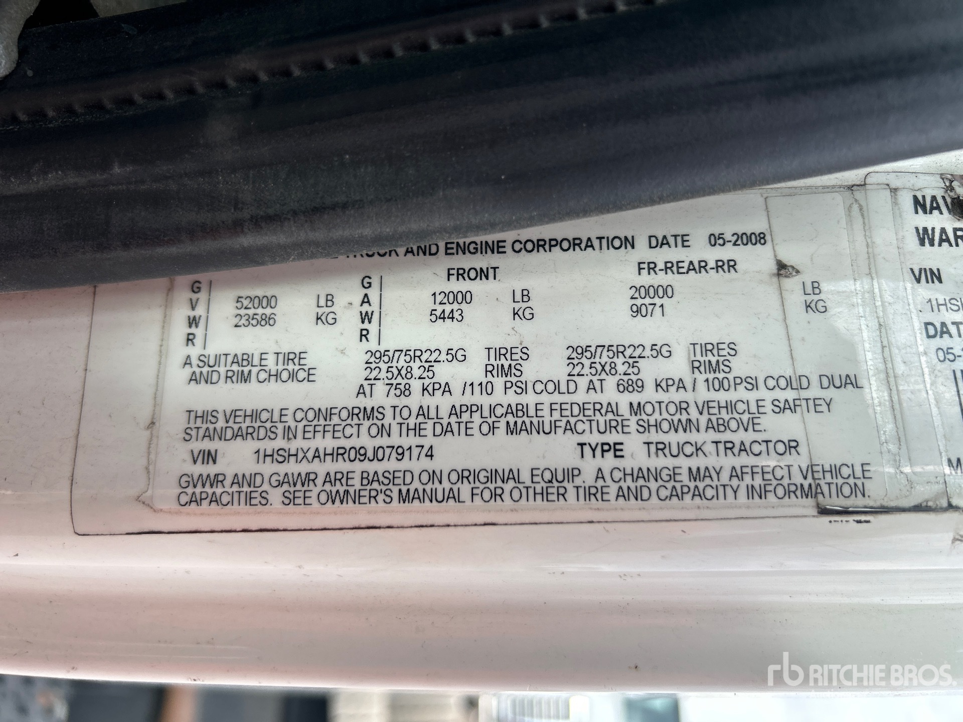 2009 International 8600