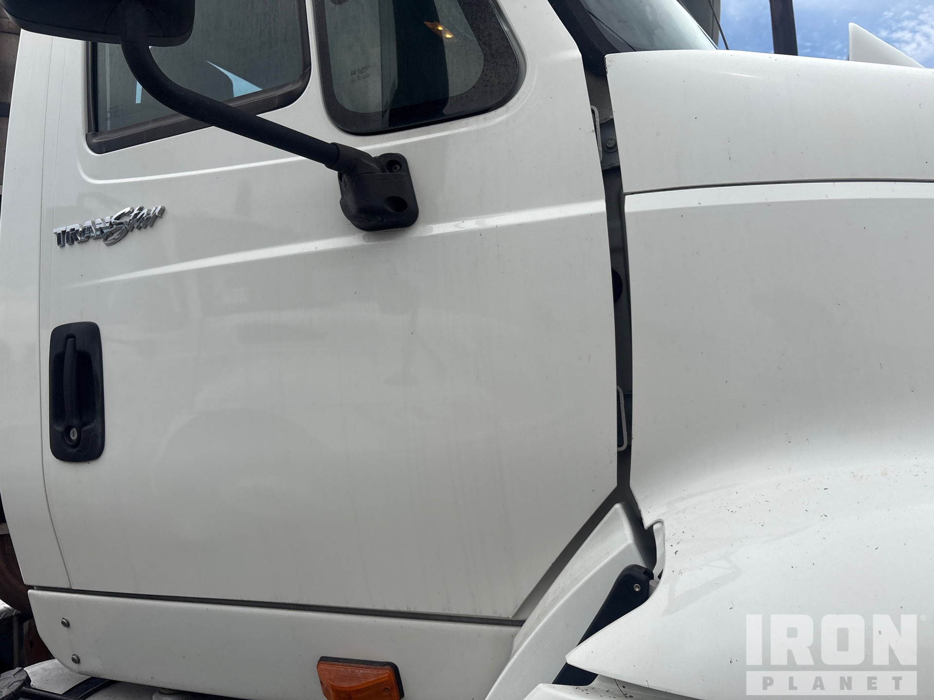 2009 International 8600