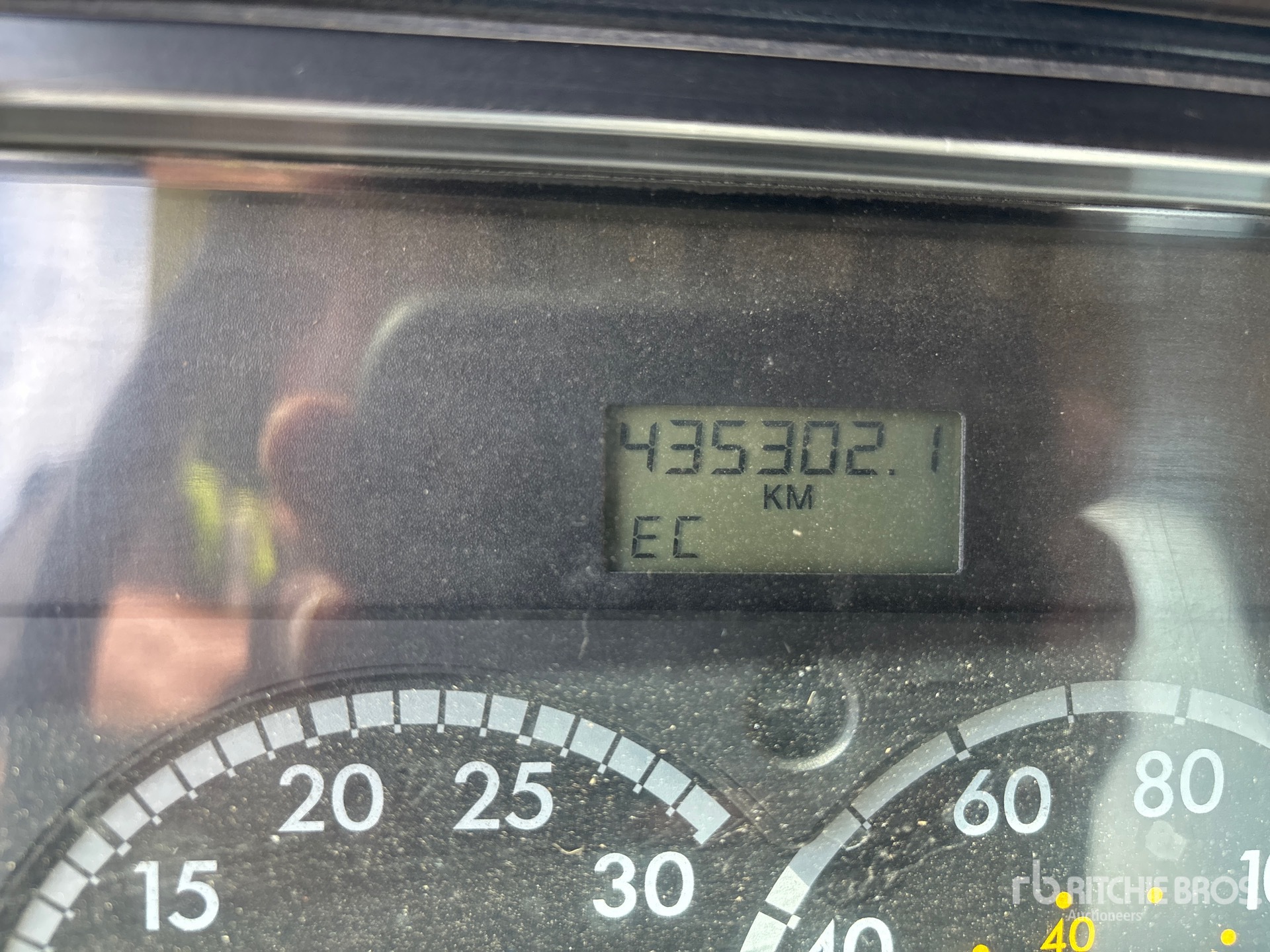 2004 Freightliner Columbia 120