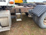 4 Underbody - Truck with