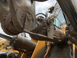 Hydraulics with Bucket Tilt Cylinders