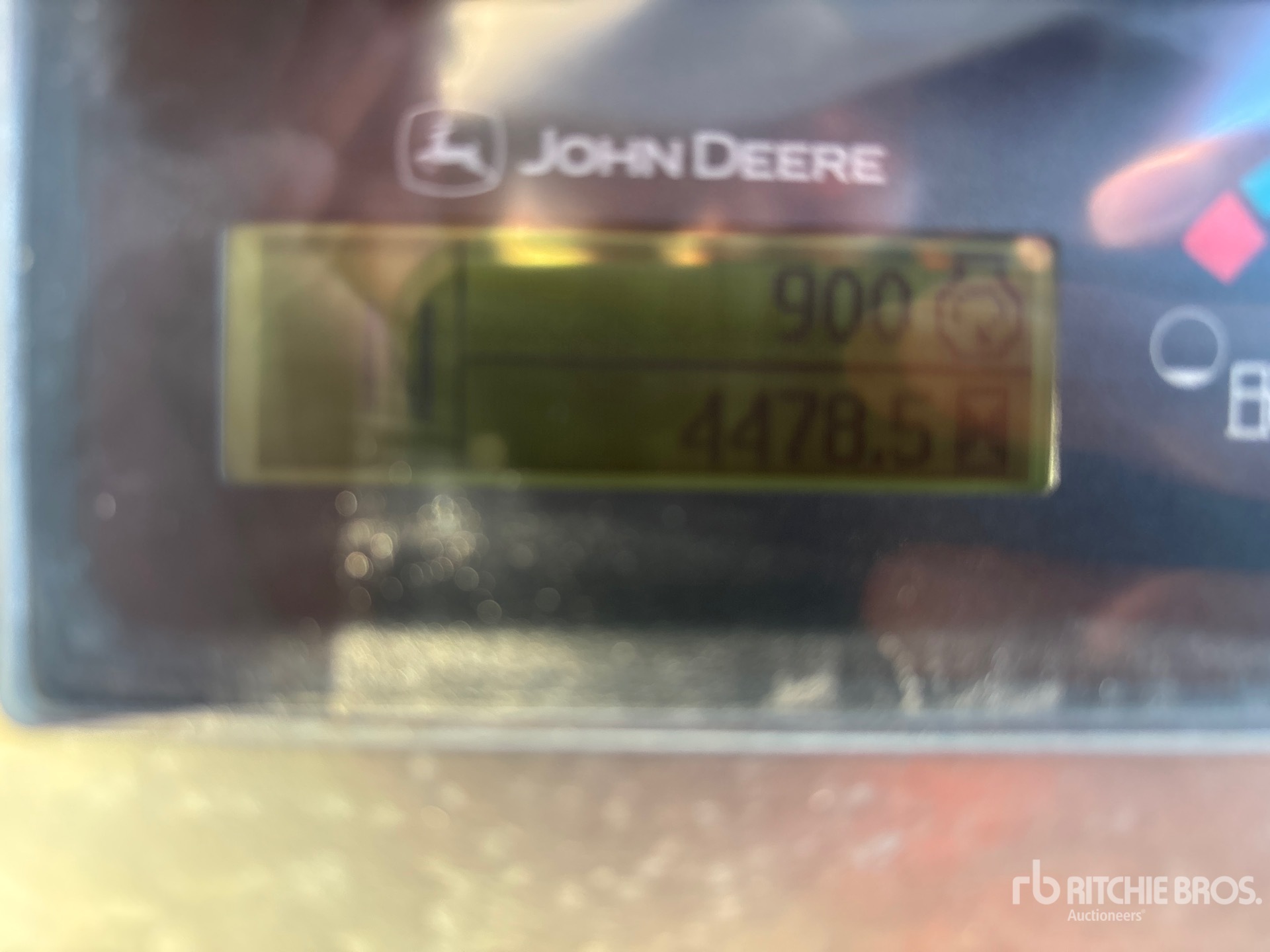 2017 John Deere 310L