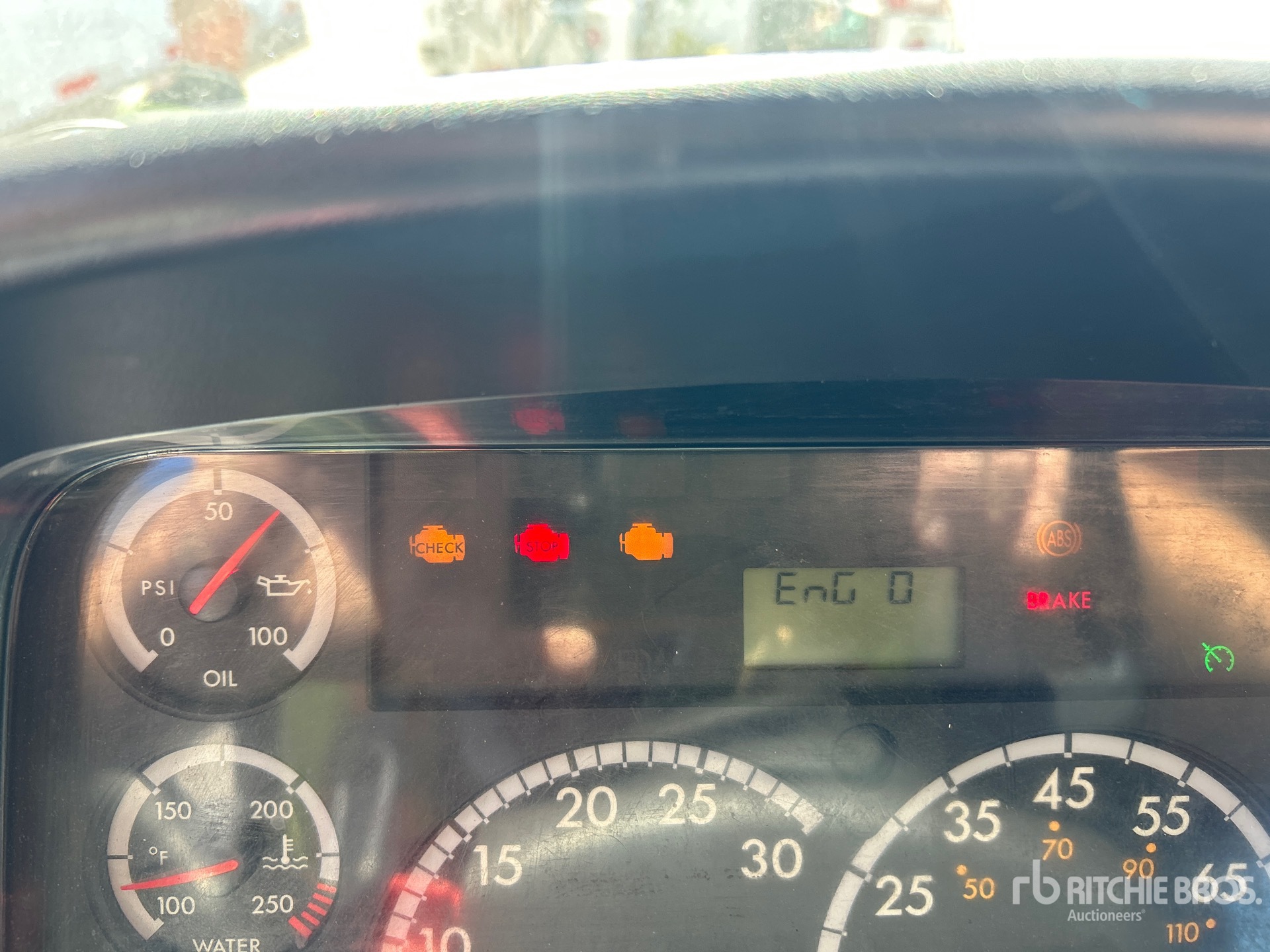 2014 Freightliner M2 106