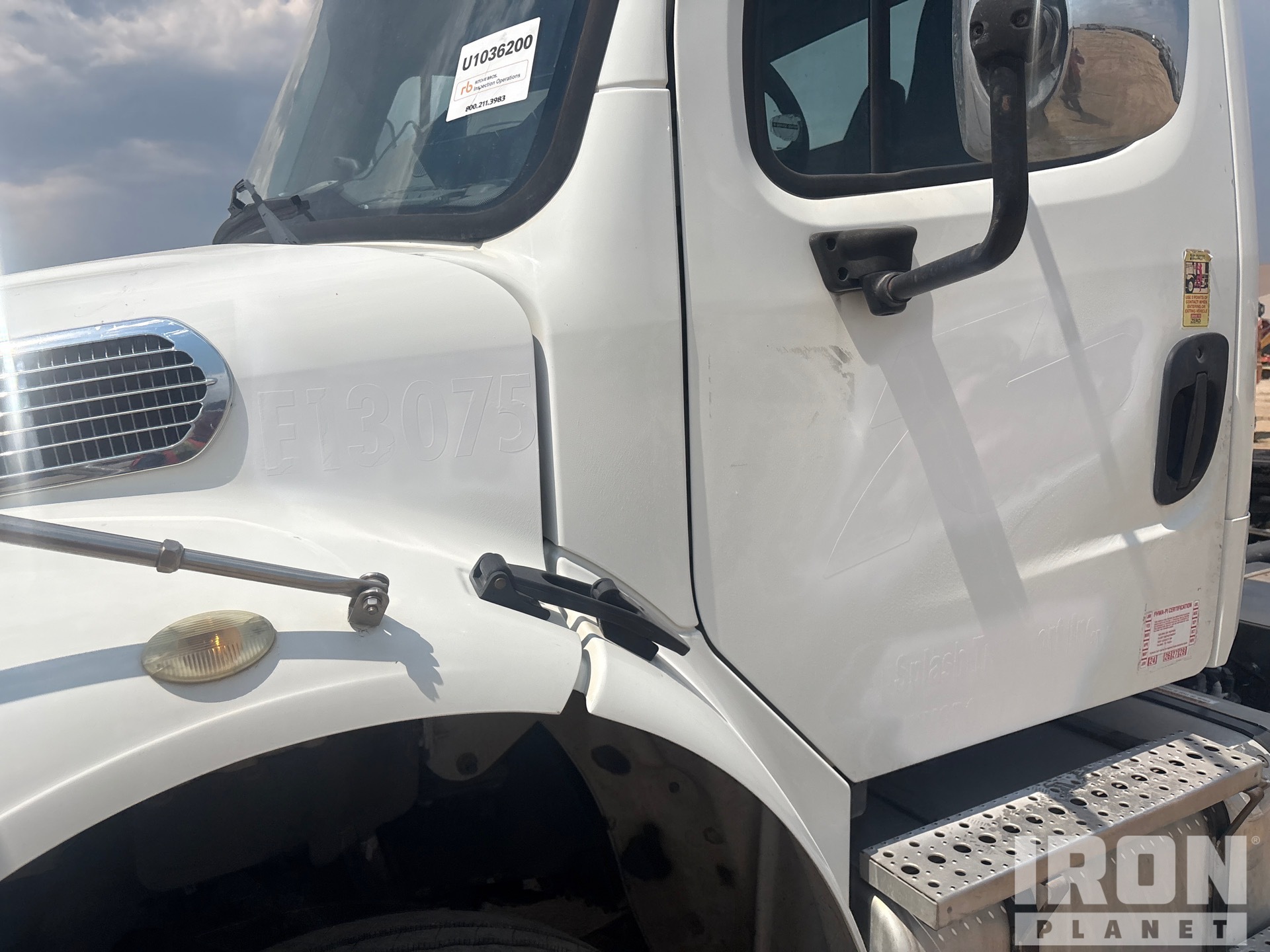 2014 Freightliner M2 106