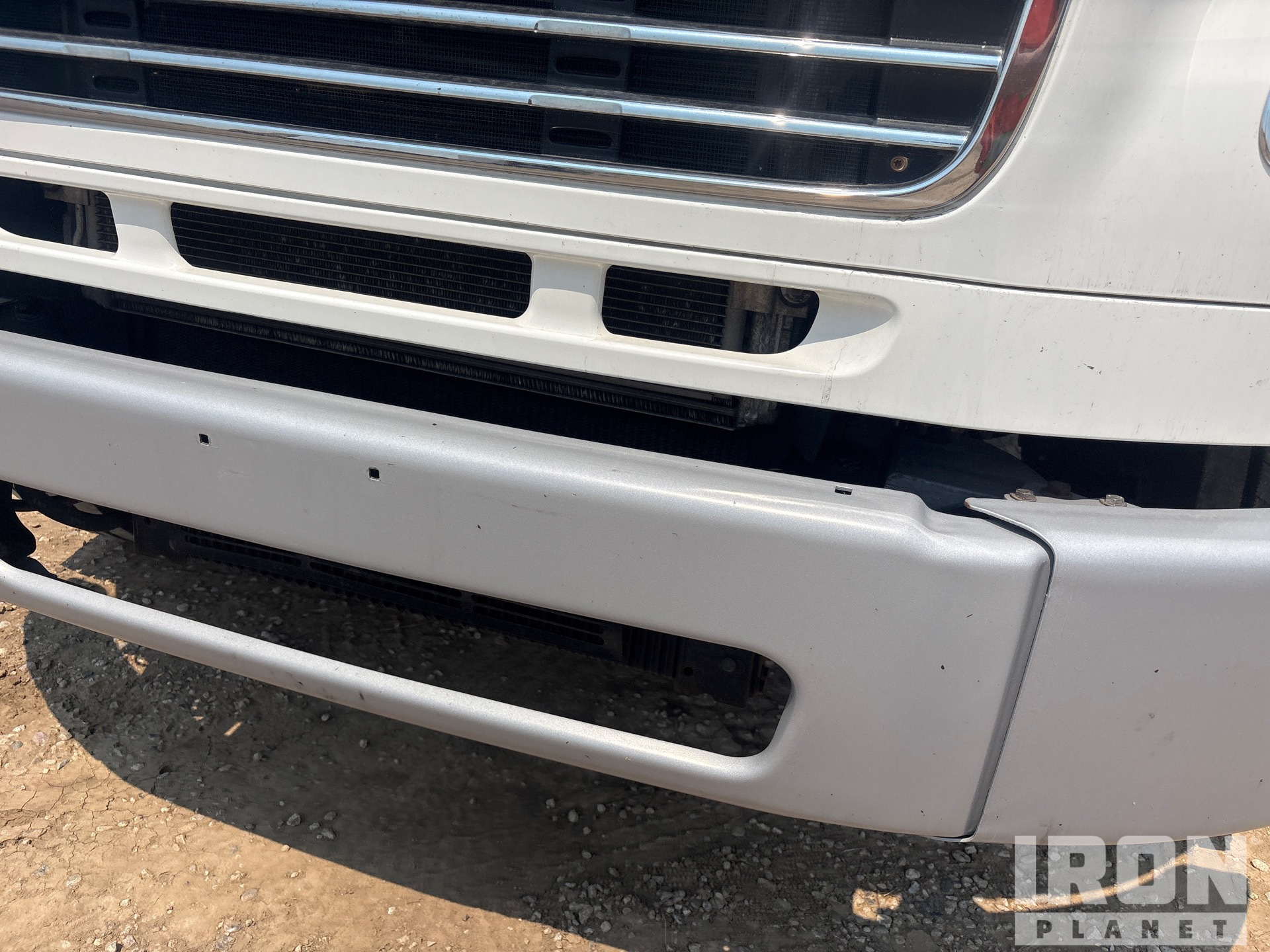 2014 Freightliner M2 106