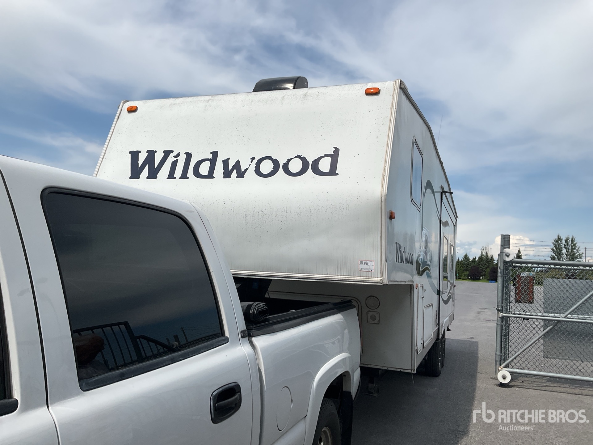 Photo of a 2005 Forest River WLWD