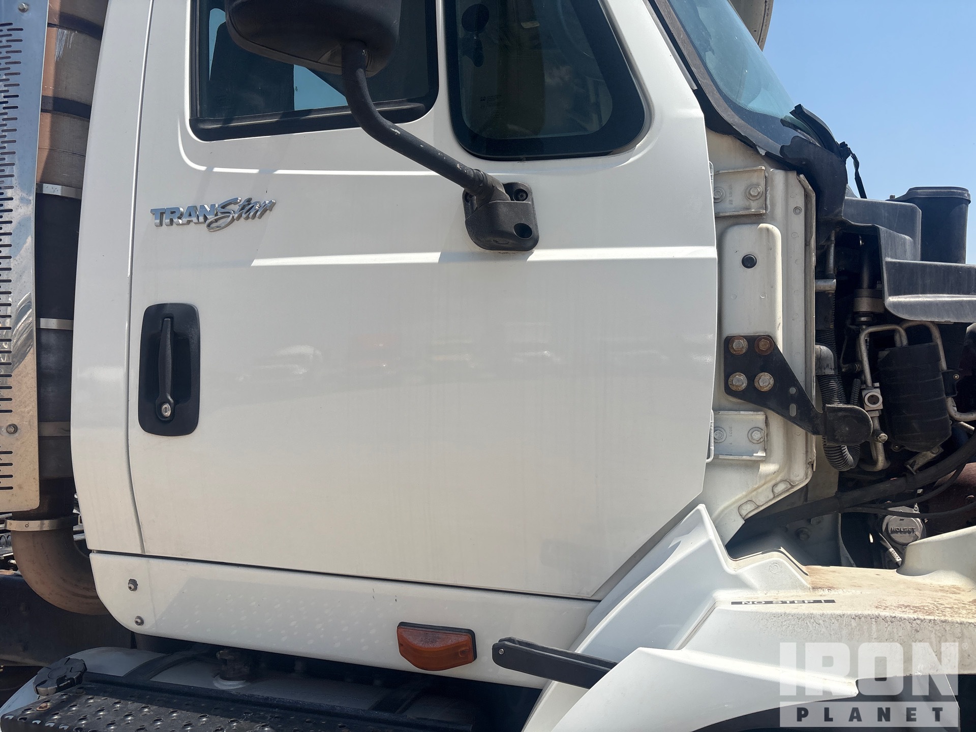 2009 International 8600
