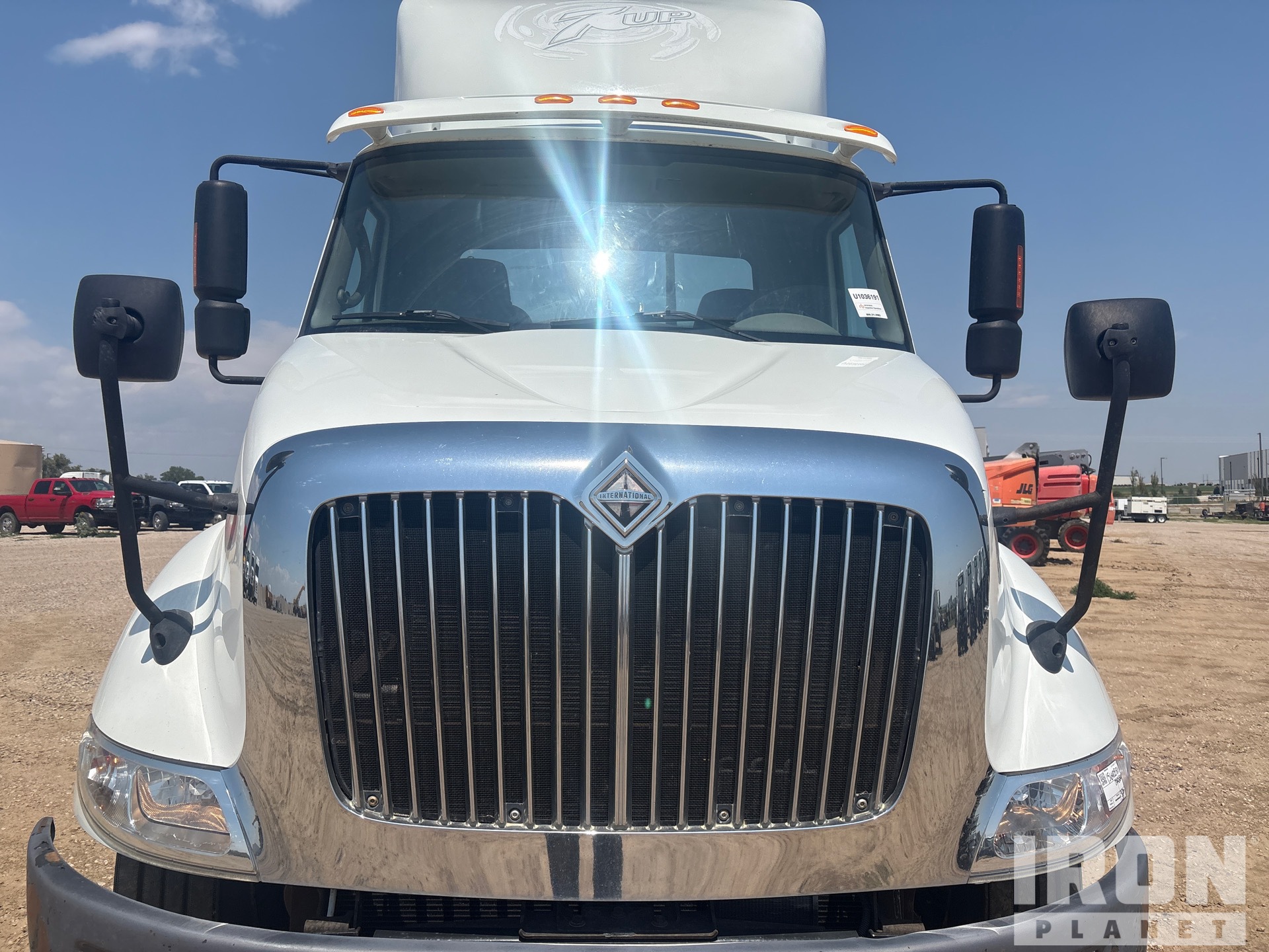 2009 International 8600