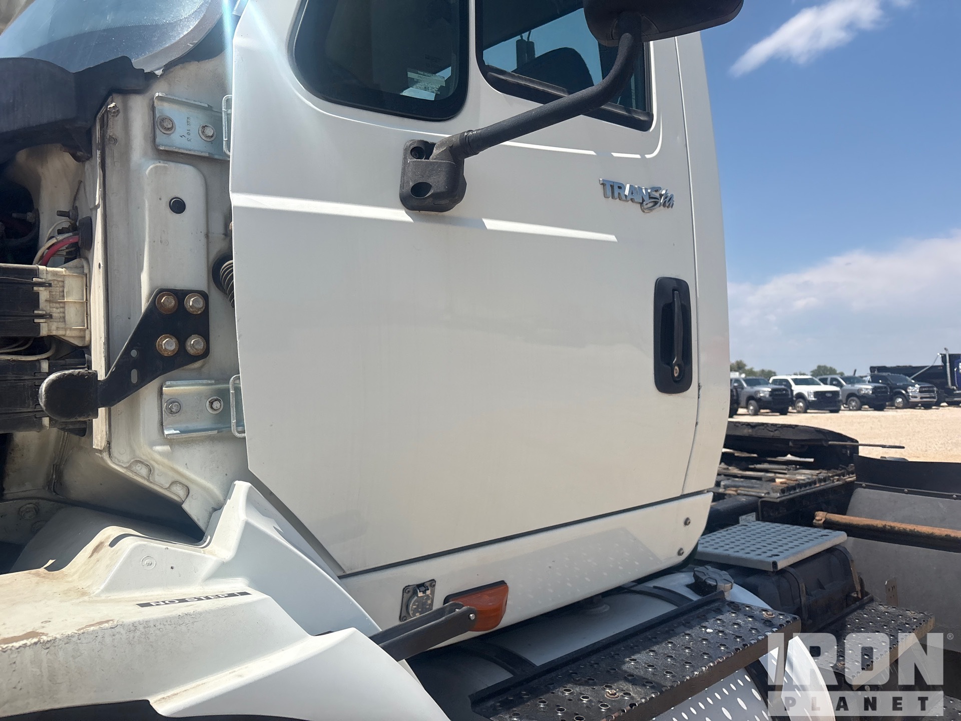 2009 International 8600