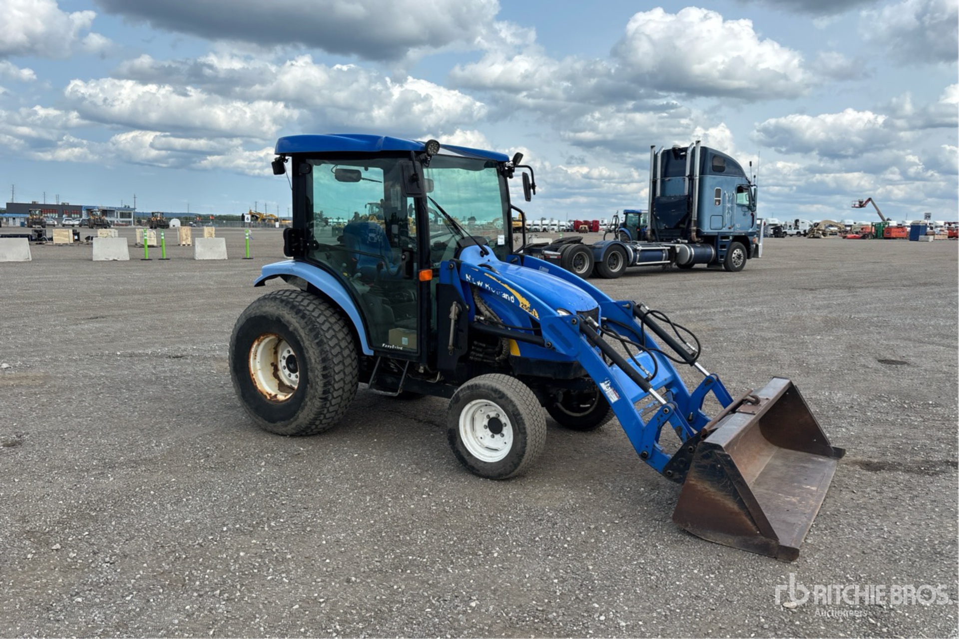 2010 New Holland 3050